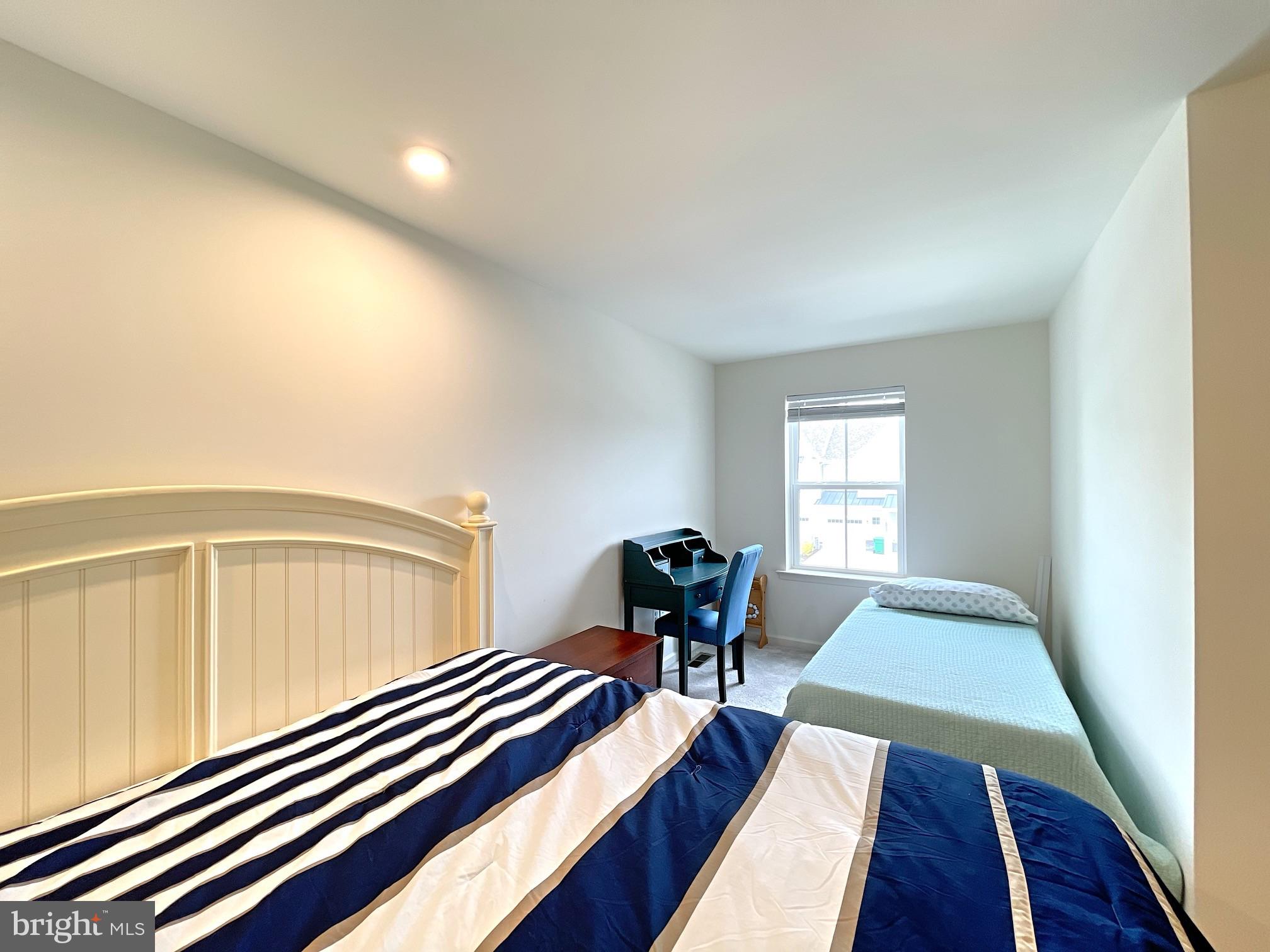 BAYSIDE - Residential