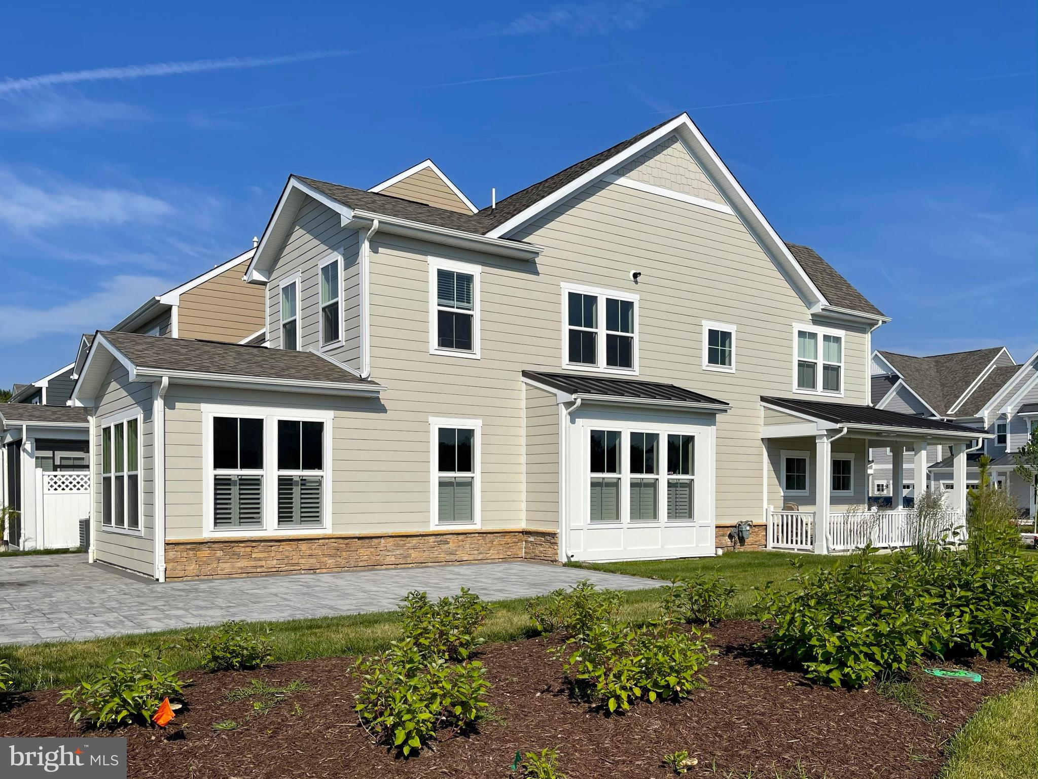 BAYSIDE - Residential