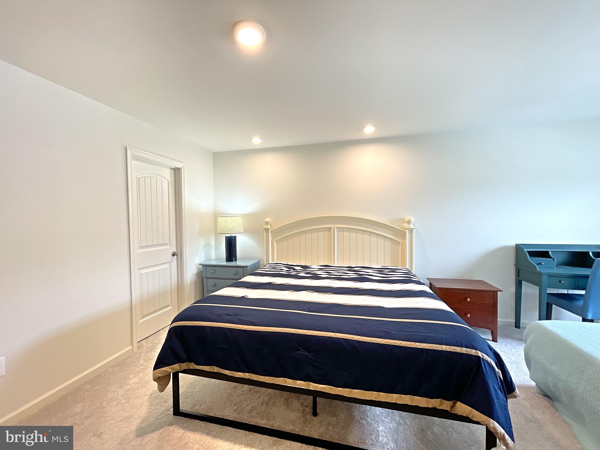 BAYSIDE - Residential