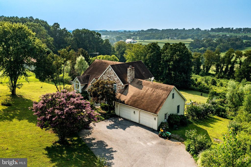 Photo of 449 Noble Road, ATGLEN, PA 19310 (MLS # PALA2074388)