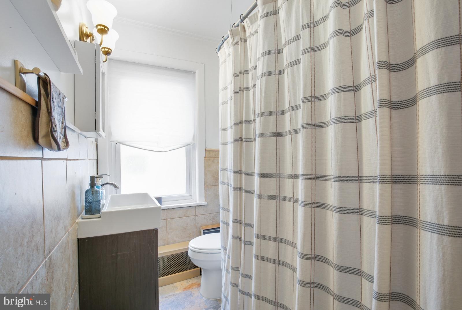 OLDE RICHMOND - Residential Lease