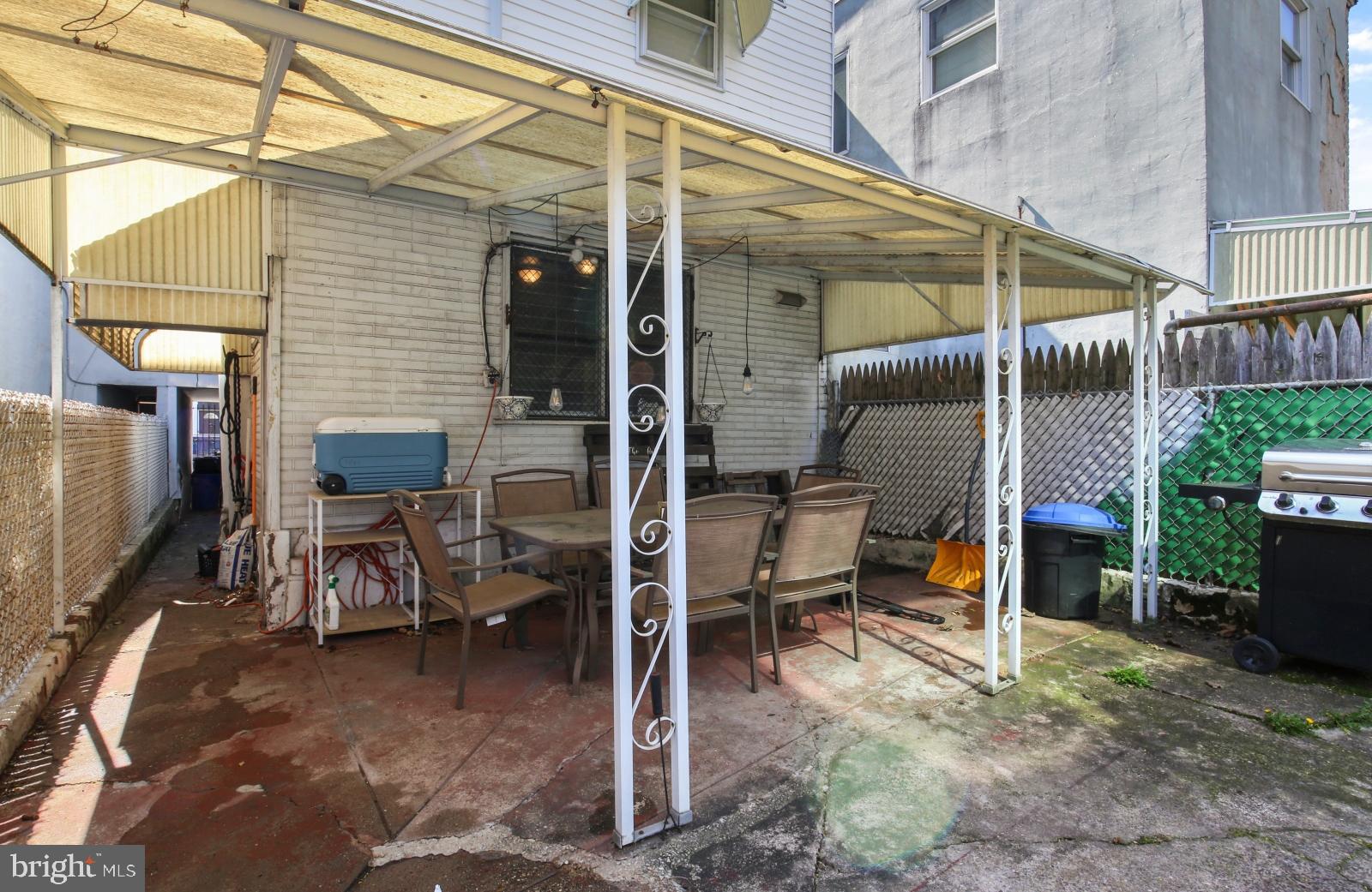 OLDE RICHMOND - Residential Lease