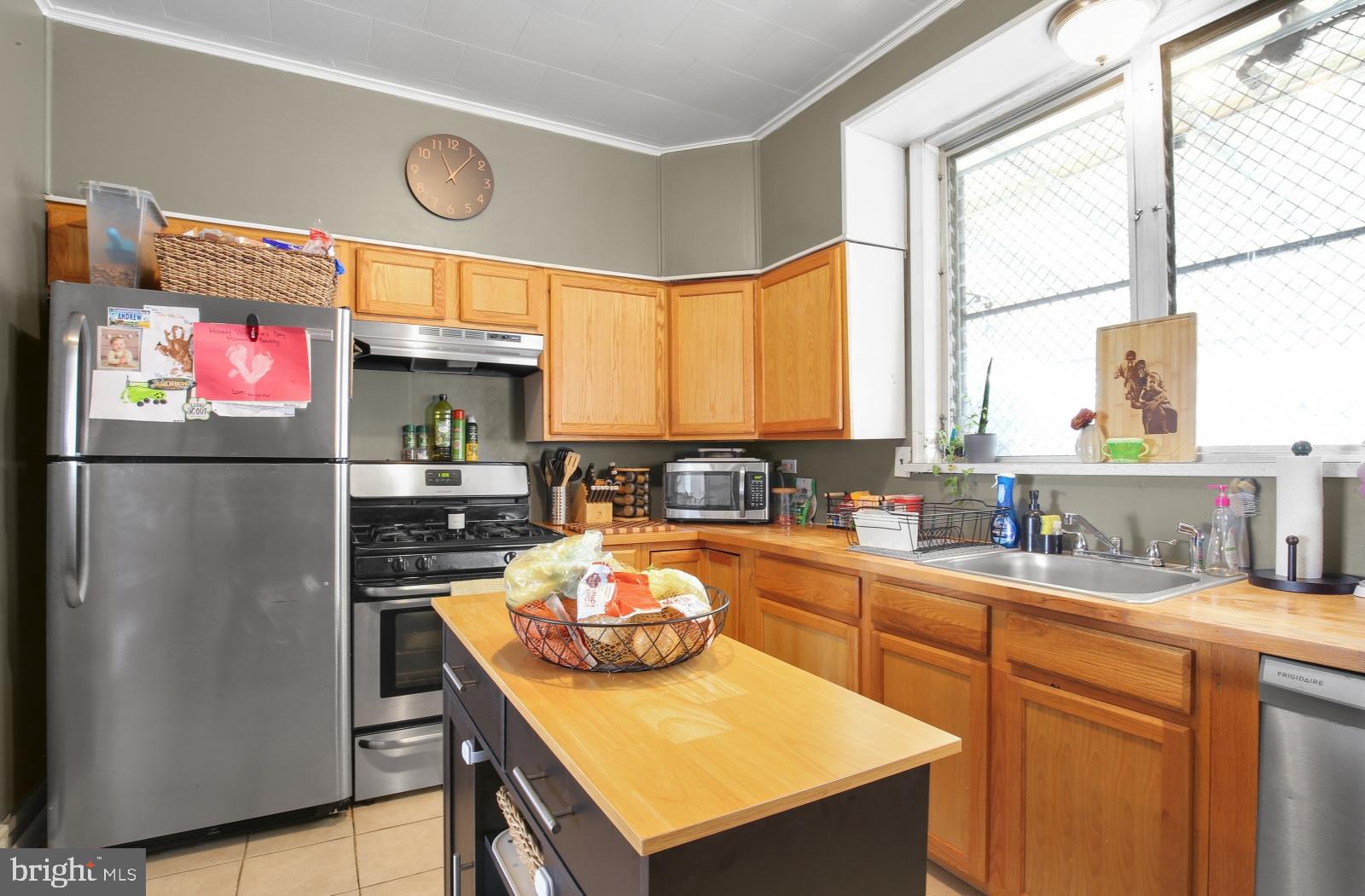 OLDE RICHMOND - Residential Lease