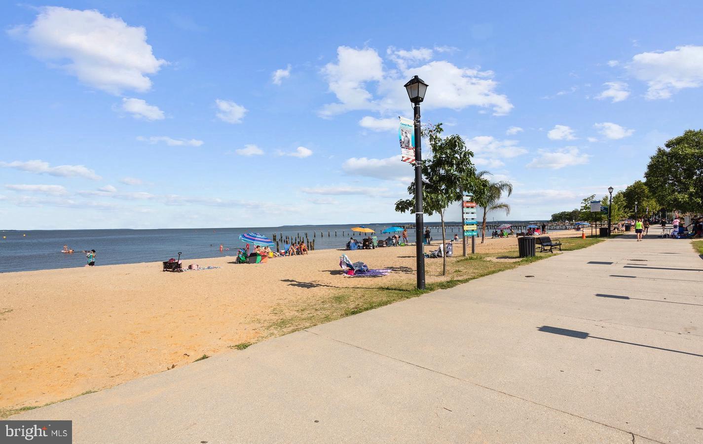 WASHINGTON DISTRICT - Residential