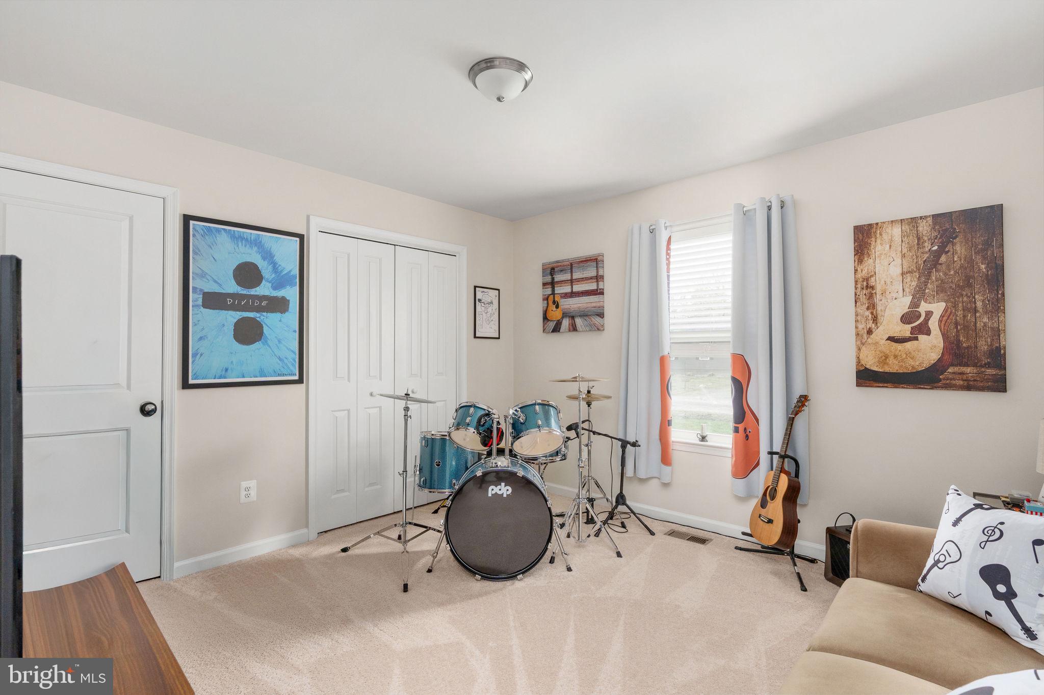 WASHINGTON DISTRICT - Residential