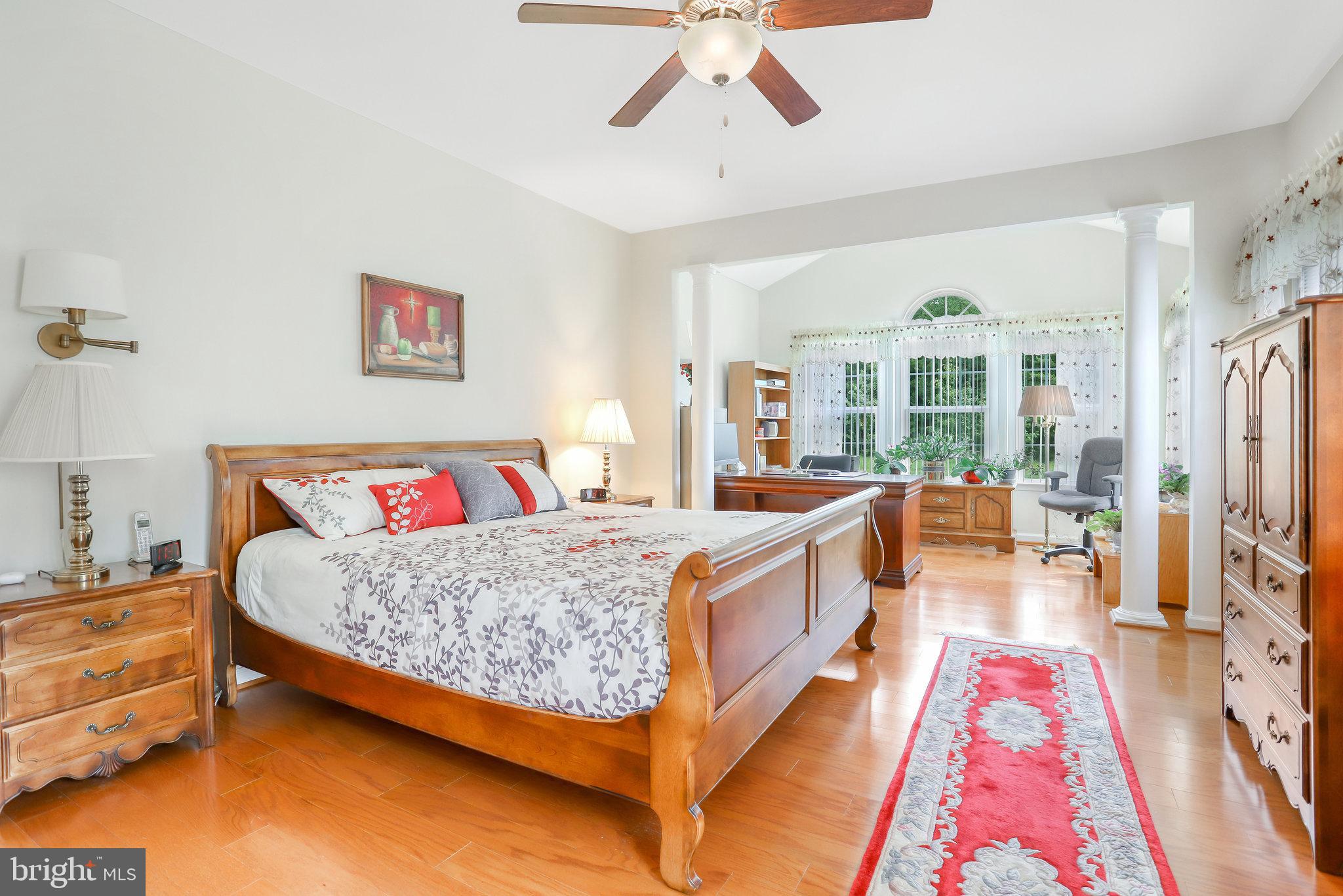 CENTRAL PARKE COLONIAL CHARLES - Residential