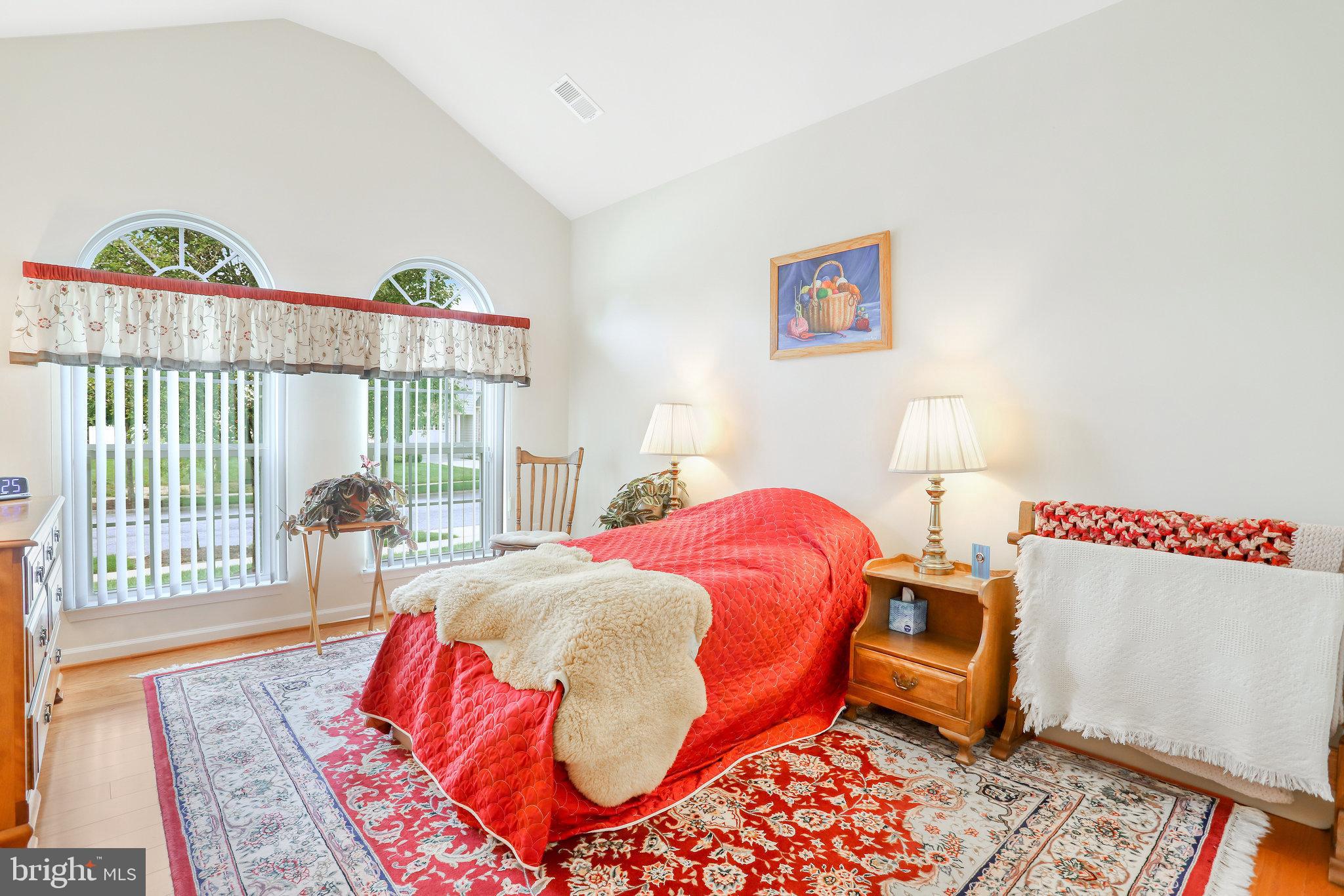 CENTRAL PARKE COLONIAL CHARLES - Residential