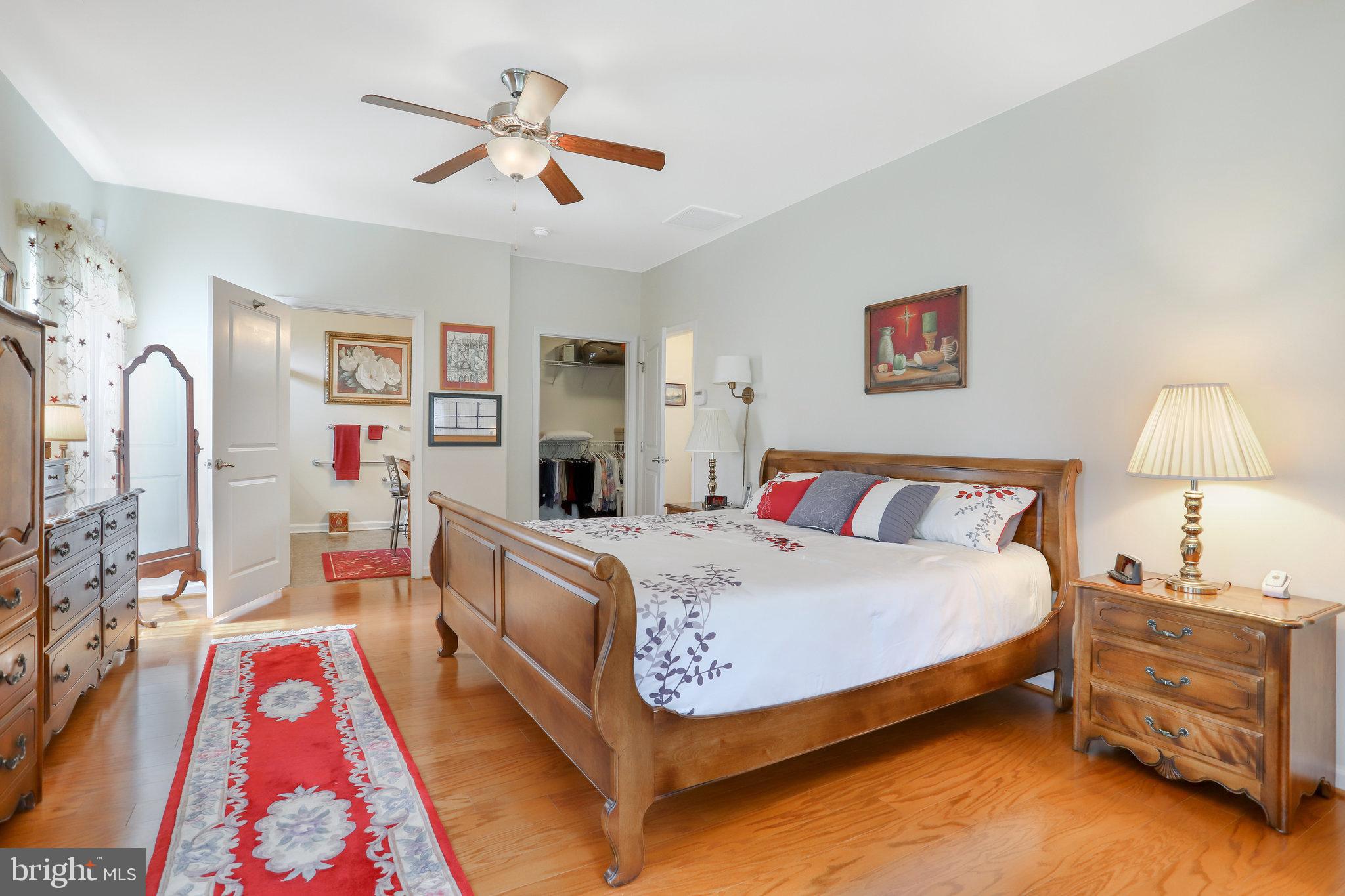 CENTRAL PARKE COLONIAL CHARLES - Residential