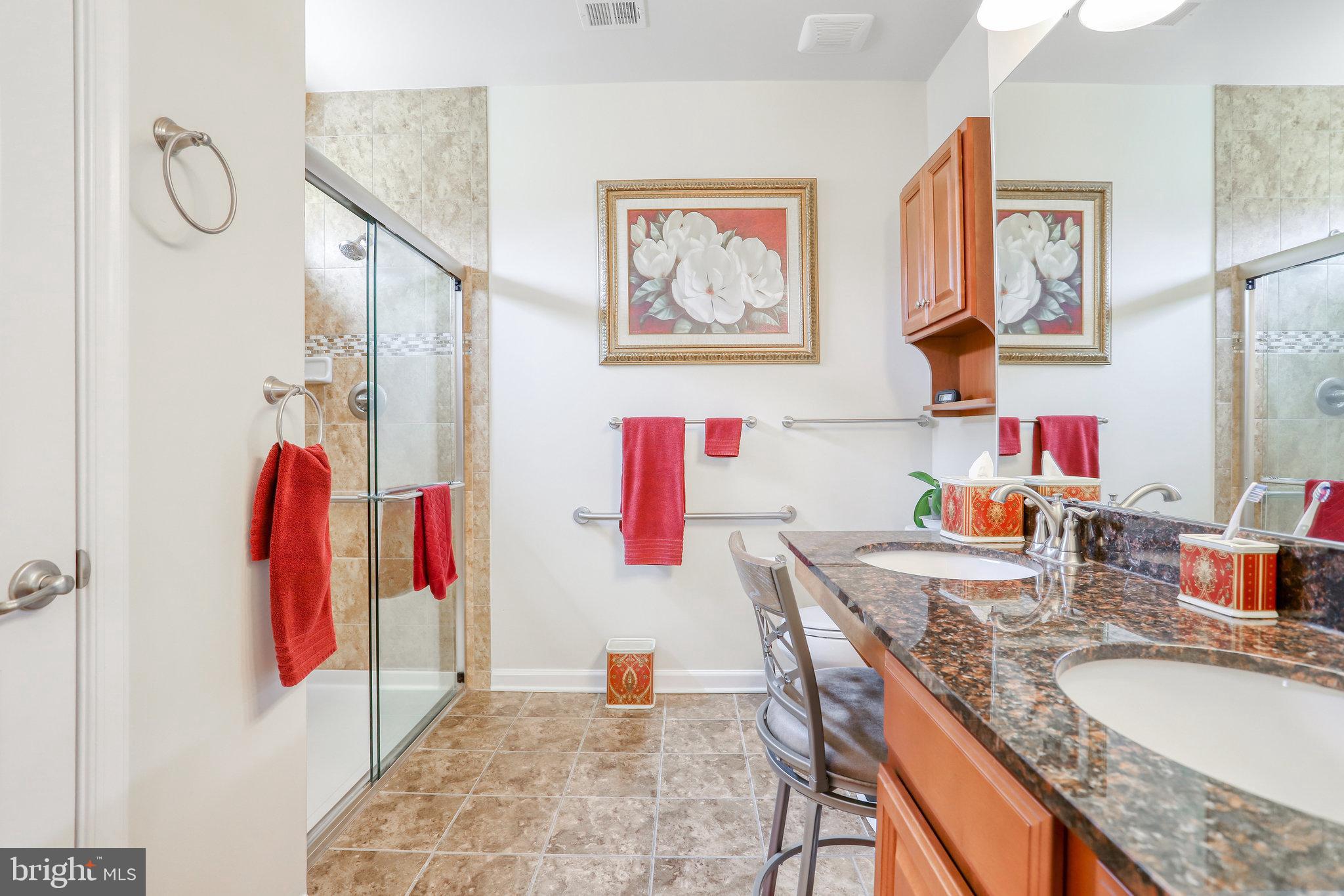 CENTRAL PARKE COLONIAL CHARLES - Residential