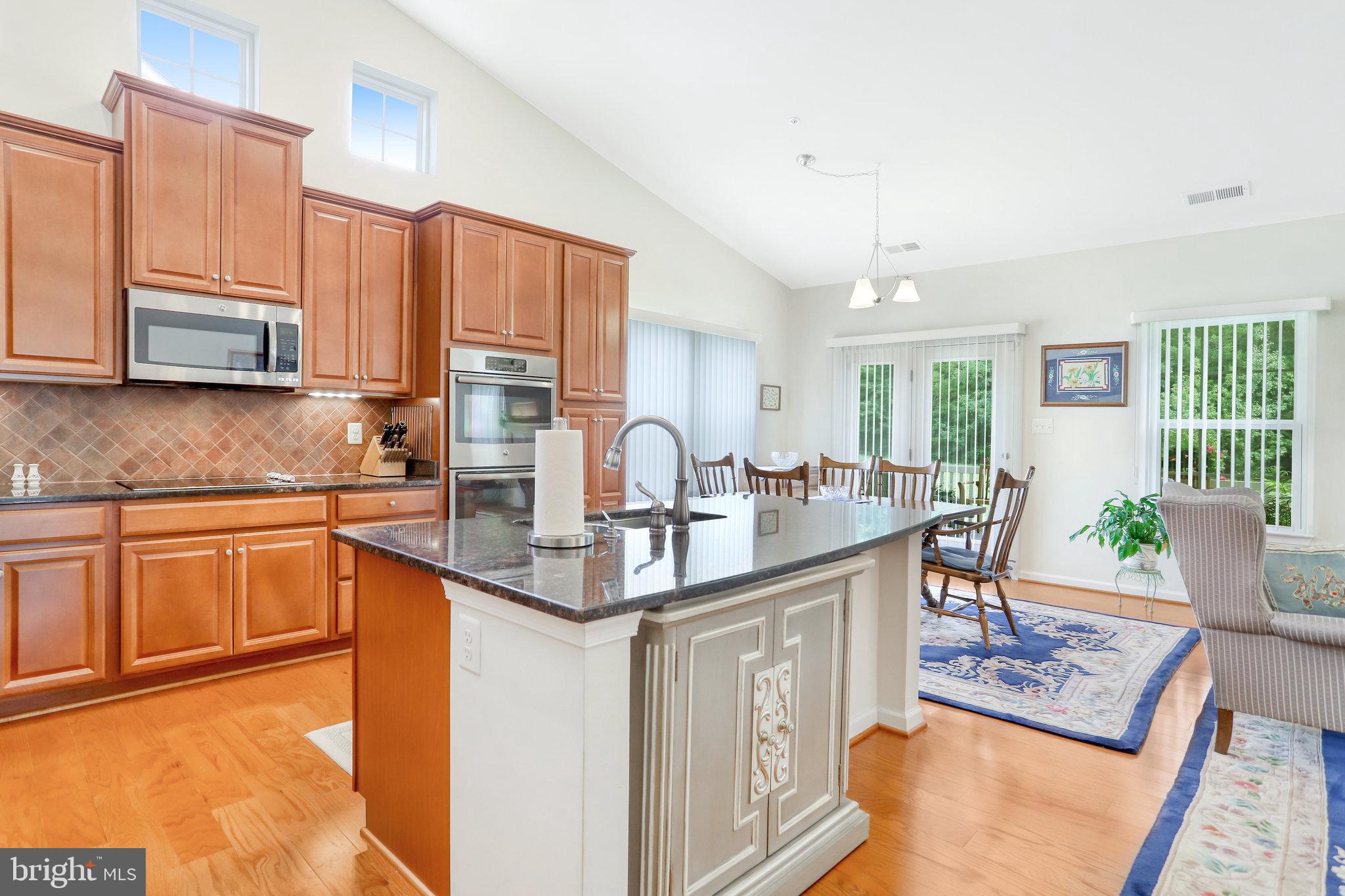 CENTRAL PARKE COLONIAL CHARLES - Residential