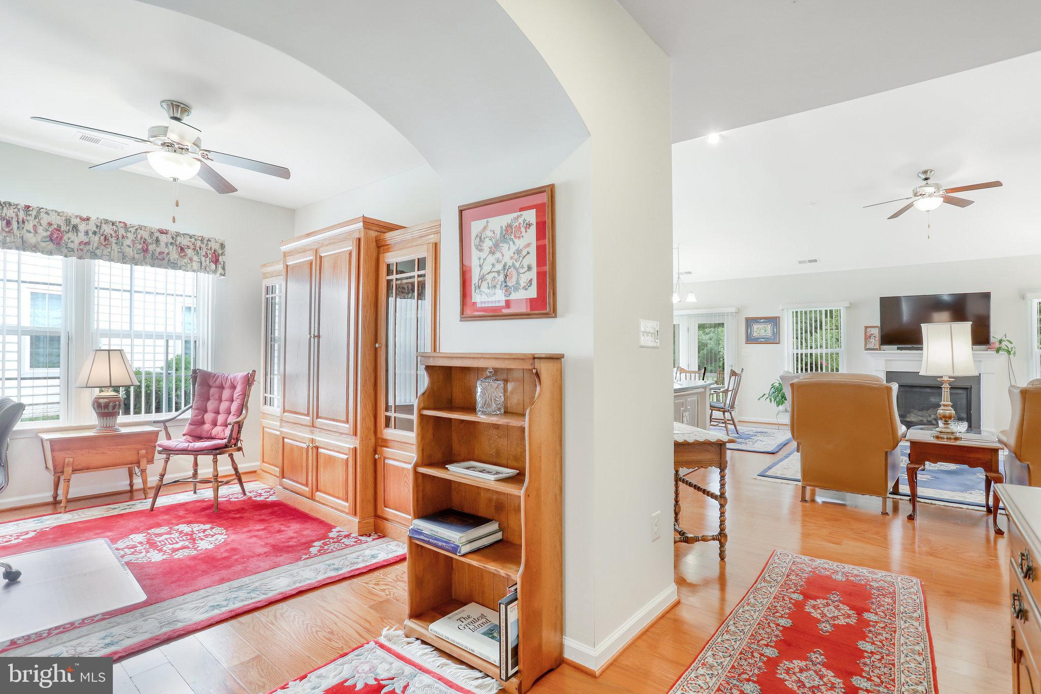 CENTRAL PARKE COLONIAL CHARLES - Residential