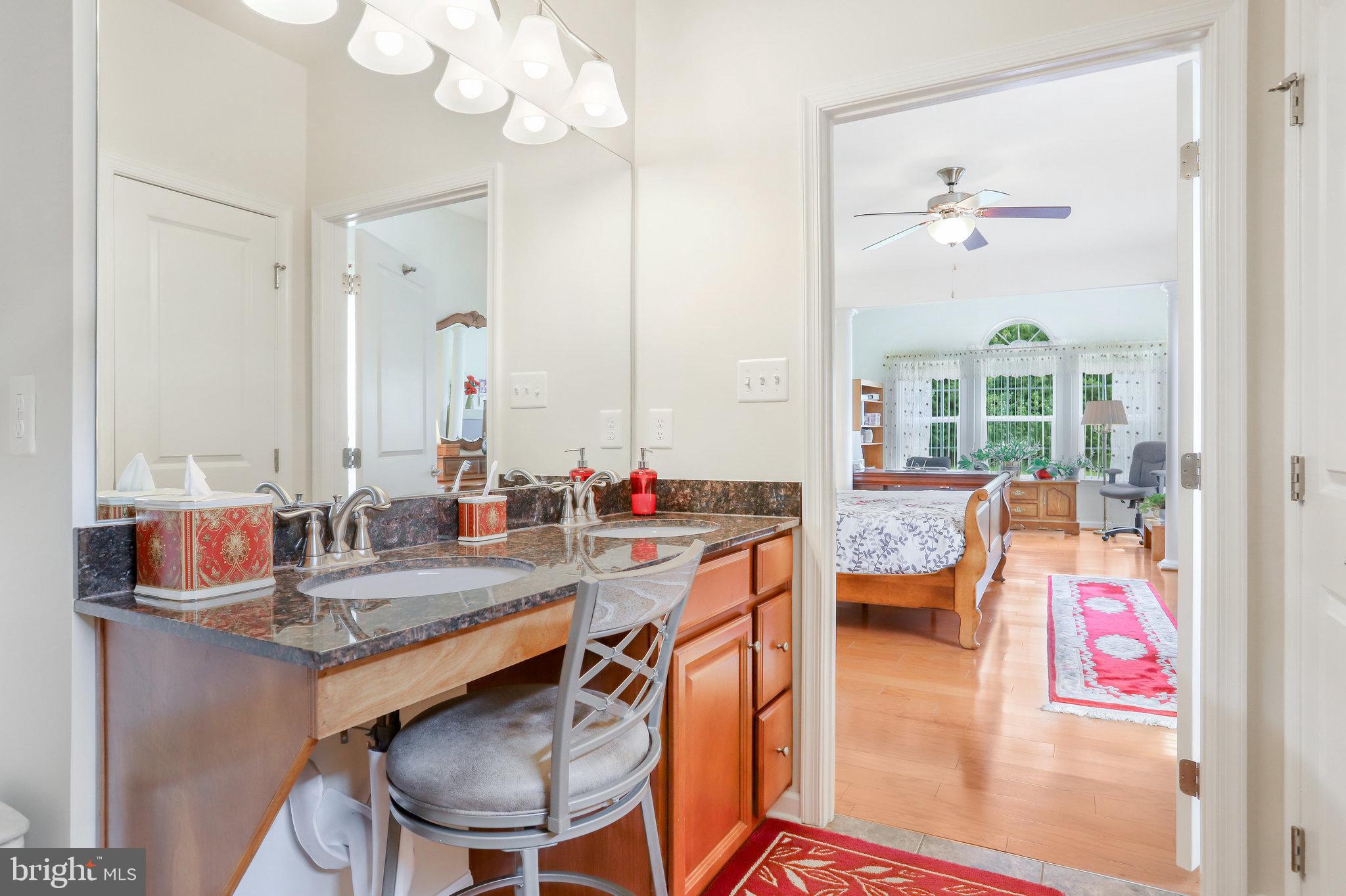 CENTRAL PARKE COLONIAL CHARLES - Residential