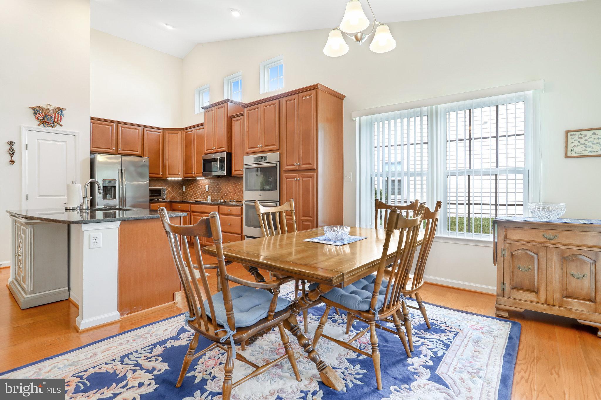 CENTRAL PARKE COLONIAL CHARLES - Residential