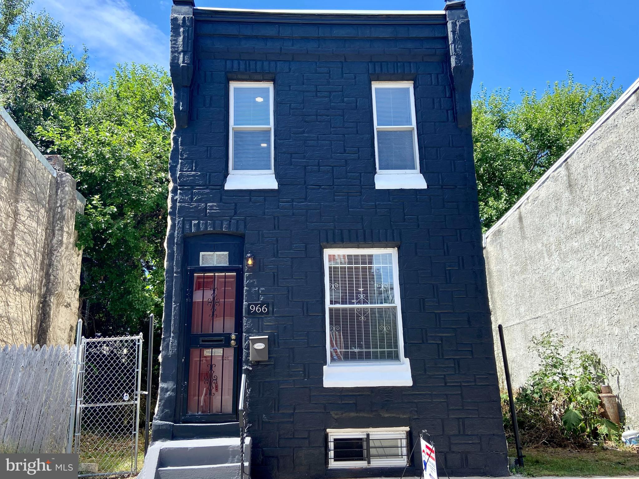 BELMONT - Residential