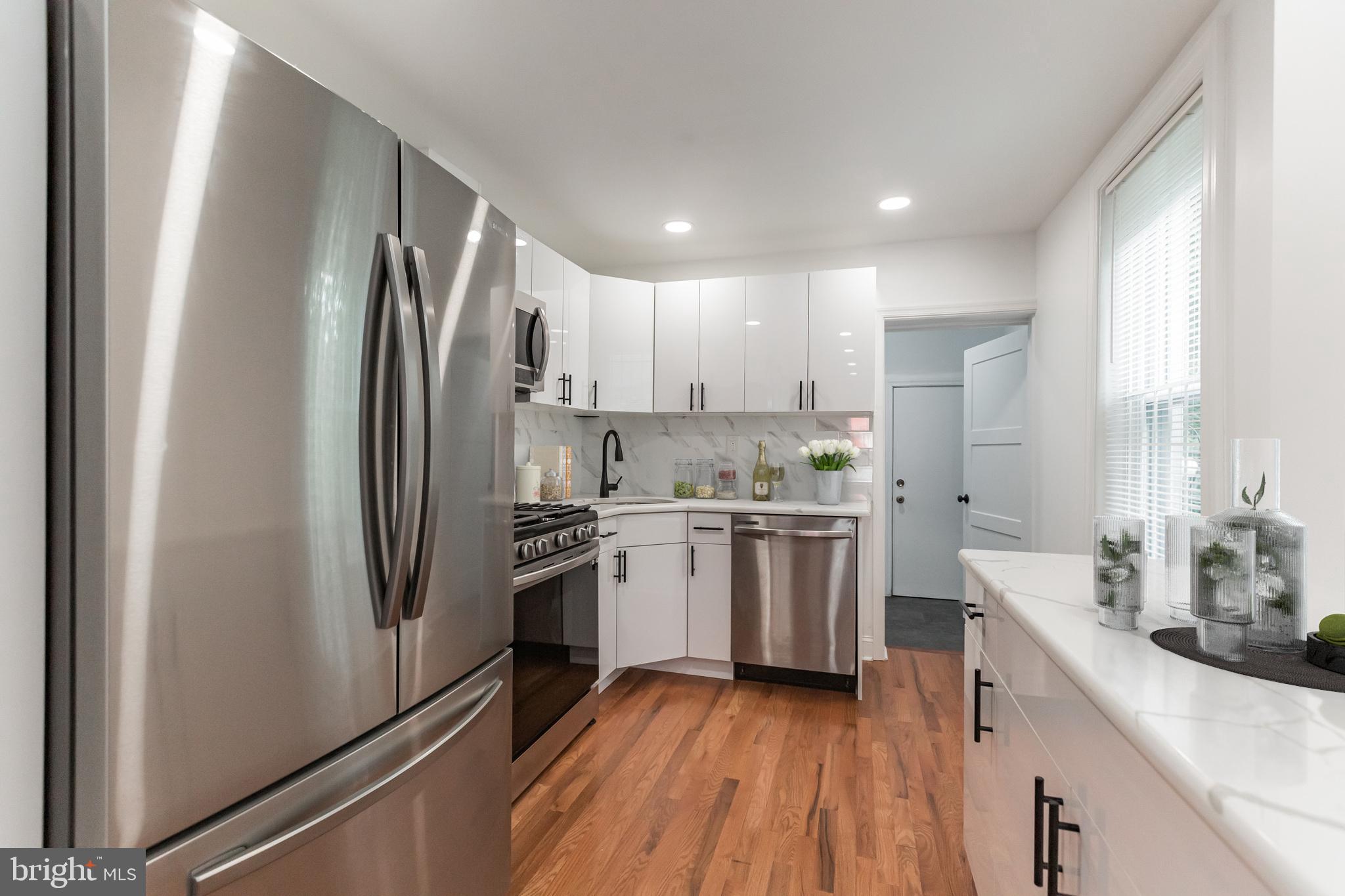 BELMONT - Residential