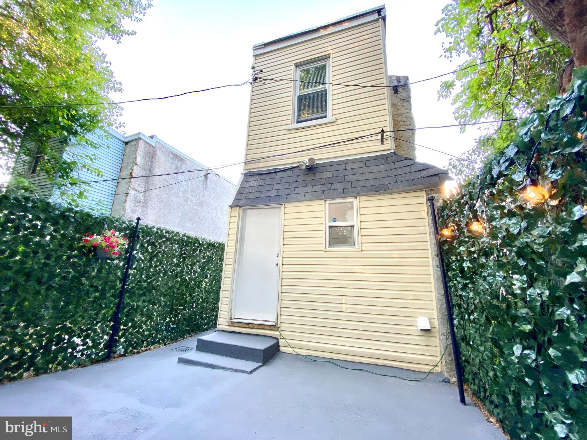 BELMONT - Residential