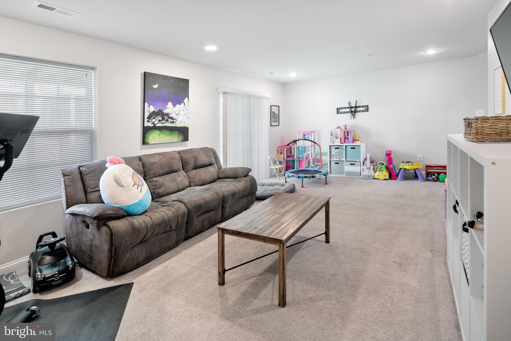 MONARCH AT WAUGH CHAPEL - Residential Lease