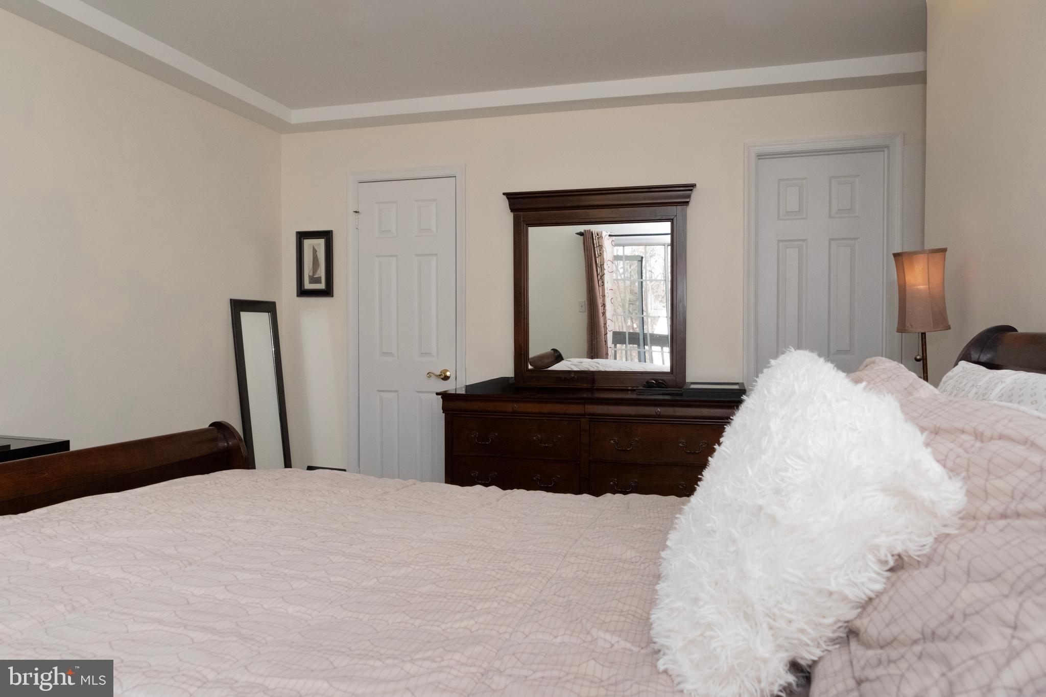 HAMPTON HOUSE - Residential