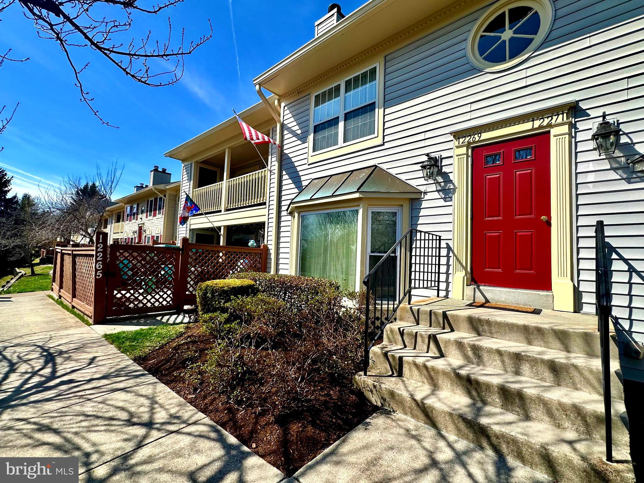 HAMPTON HOUSE - Residential