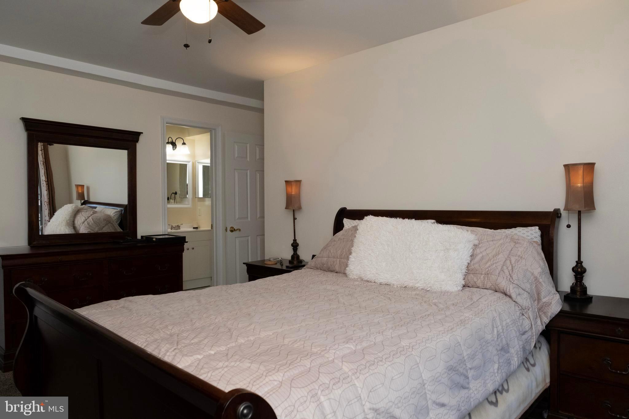 HAMPTON HOUSE - Residential