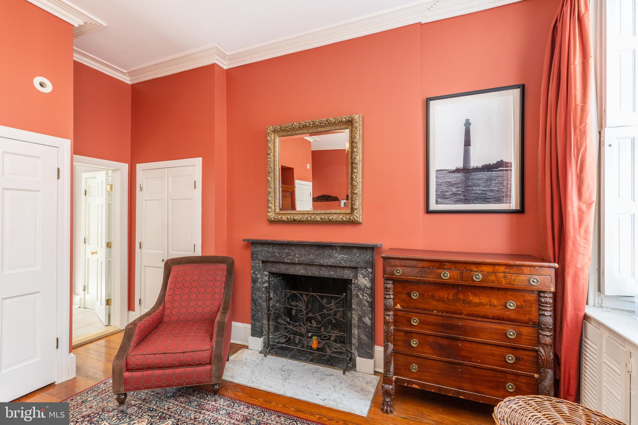 SOCIETY HILL - Residential