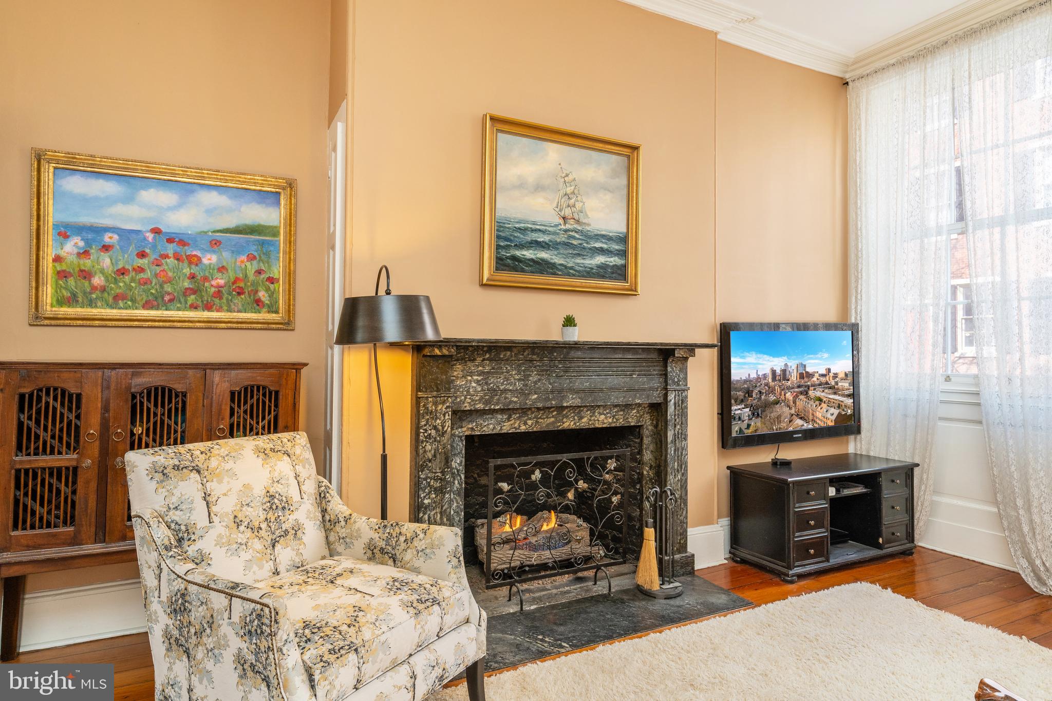 SOCIETY HILL - Residential