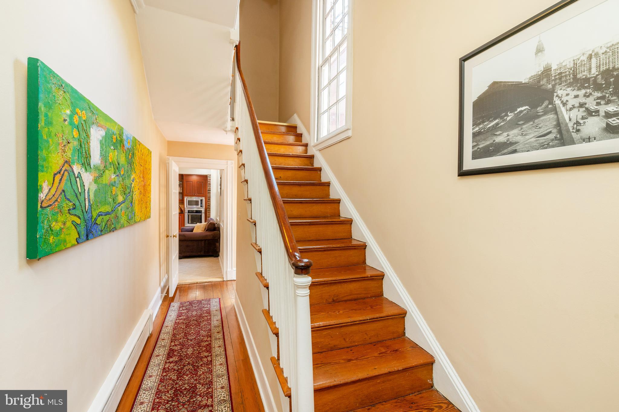 SOCIETY HILL - Residential