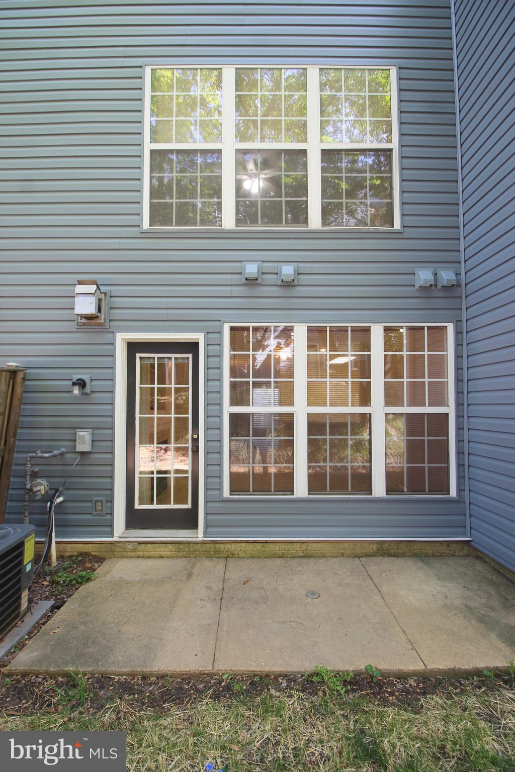 VILLAGE AT FALLS CHURCH - Residential Lease