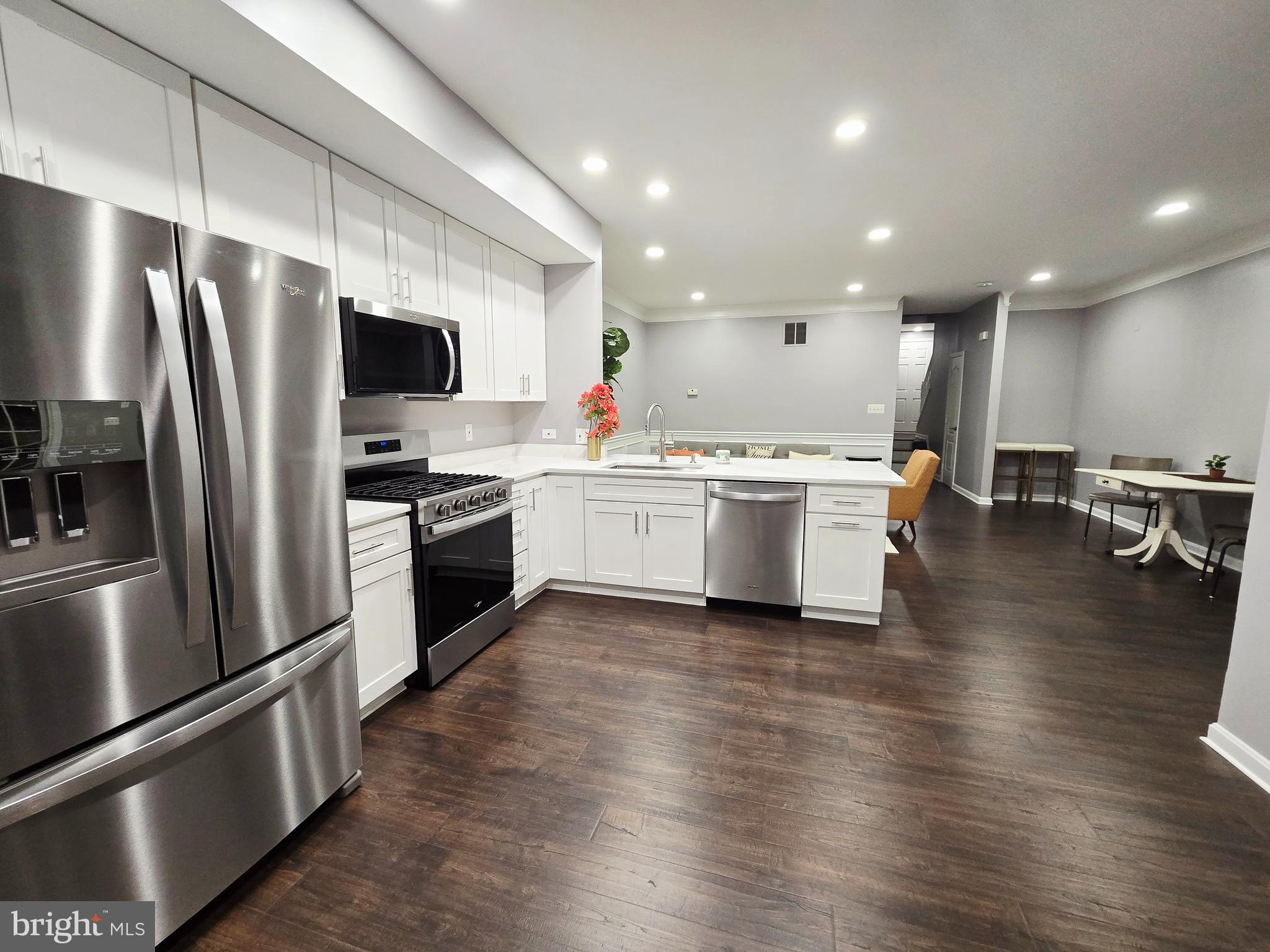 DEERFIELD RIDGE - Residential