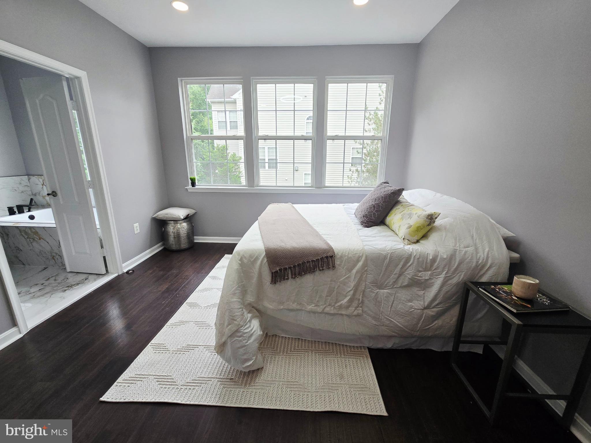 DEERFIELD RIDGE - Residential