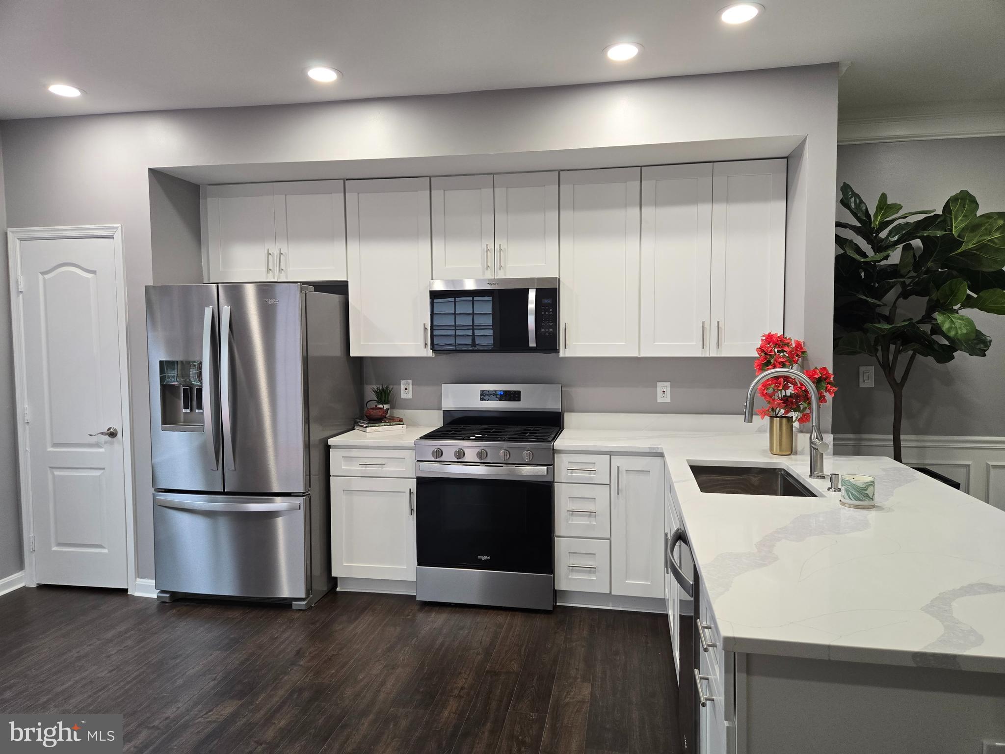 DEERFIELD RIDGE - Residential