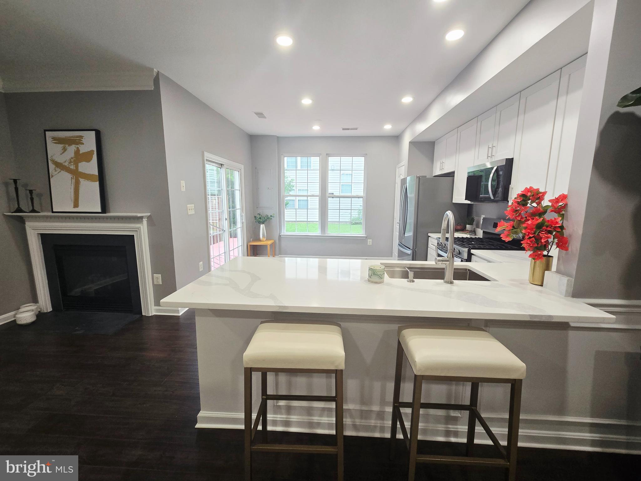 DEERFIELD RIDGE - Residential