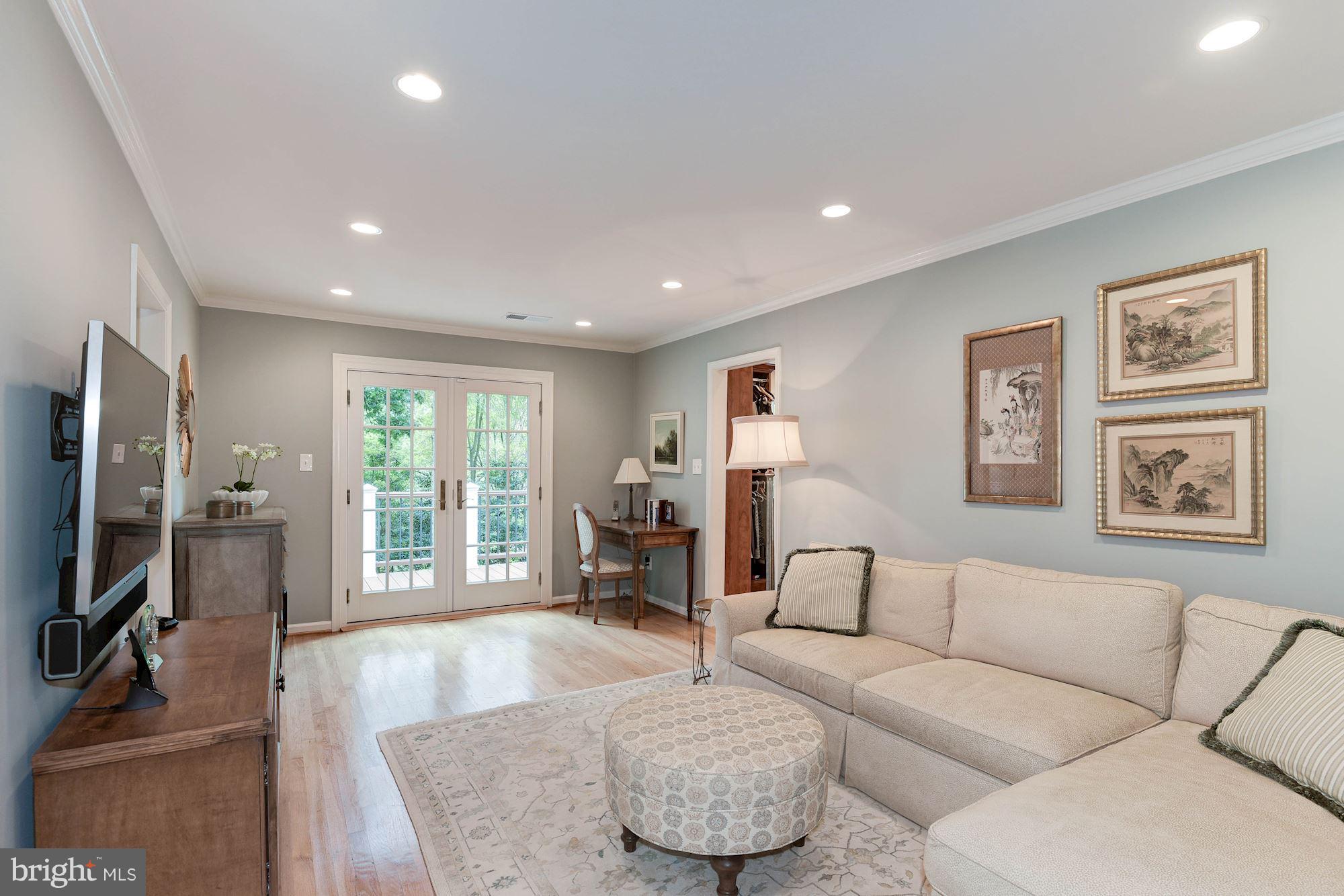 CEDARS OF MC LEAN - Residential