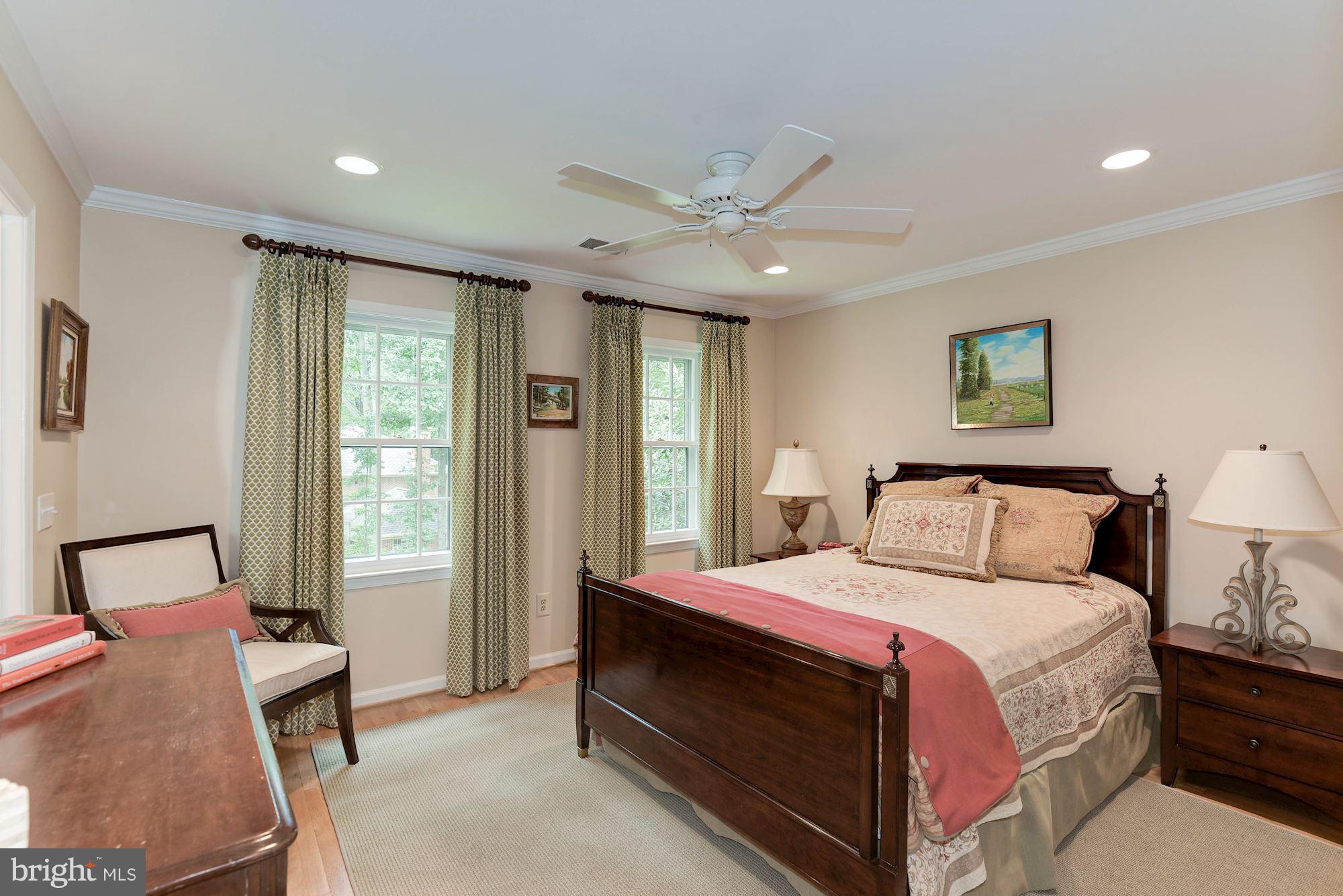 CEDARS OF MC LEAN - Residential