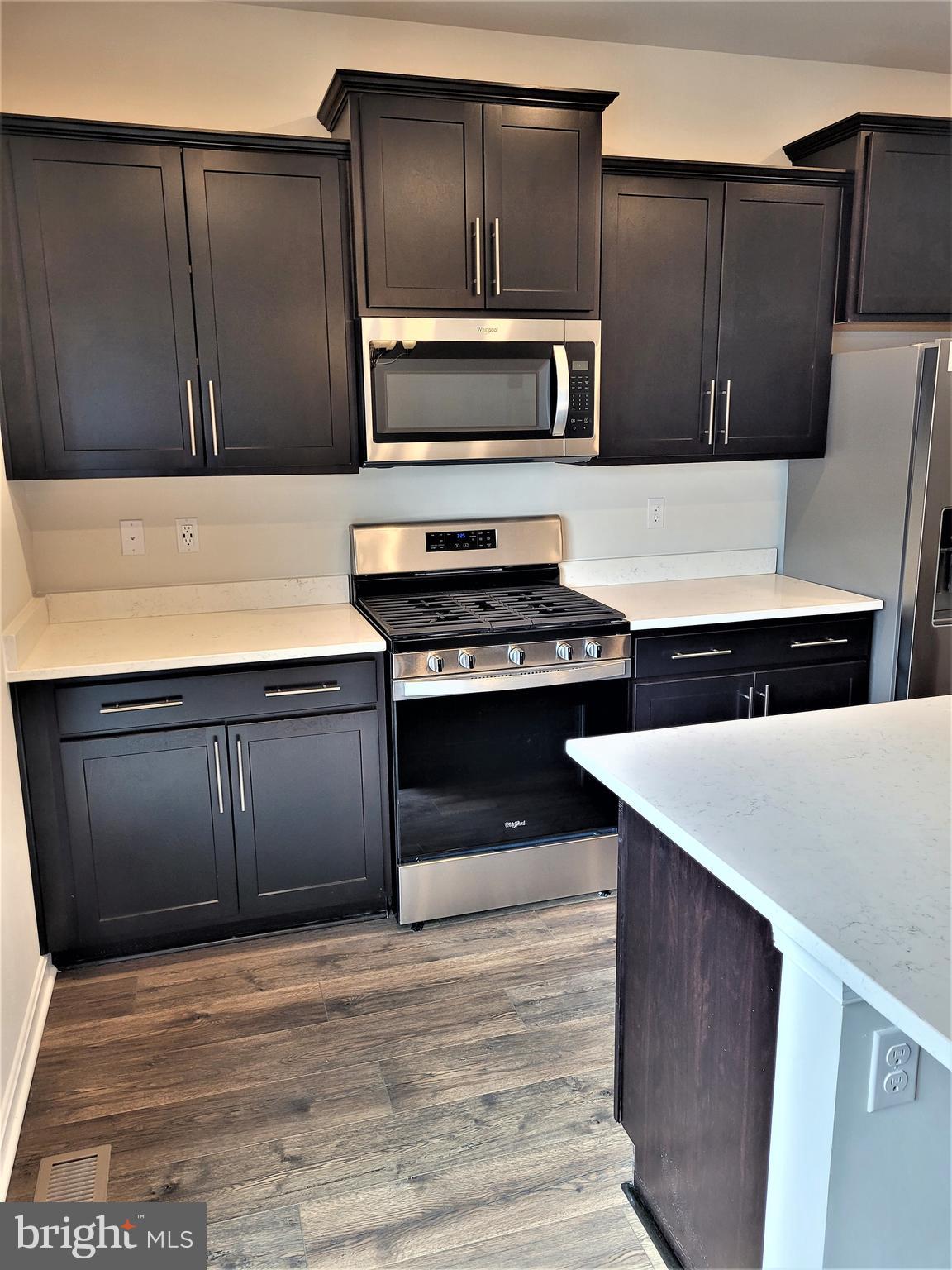 WOODMORE OVERLOOK - Residential Lease