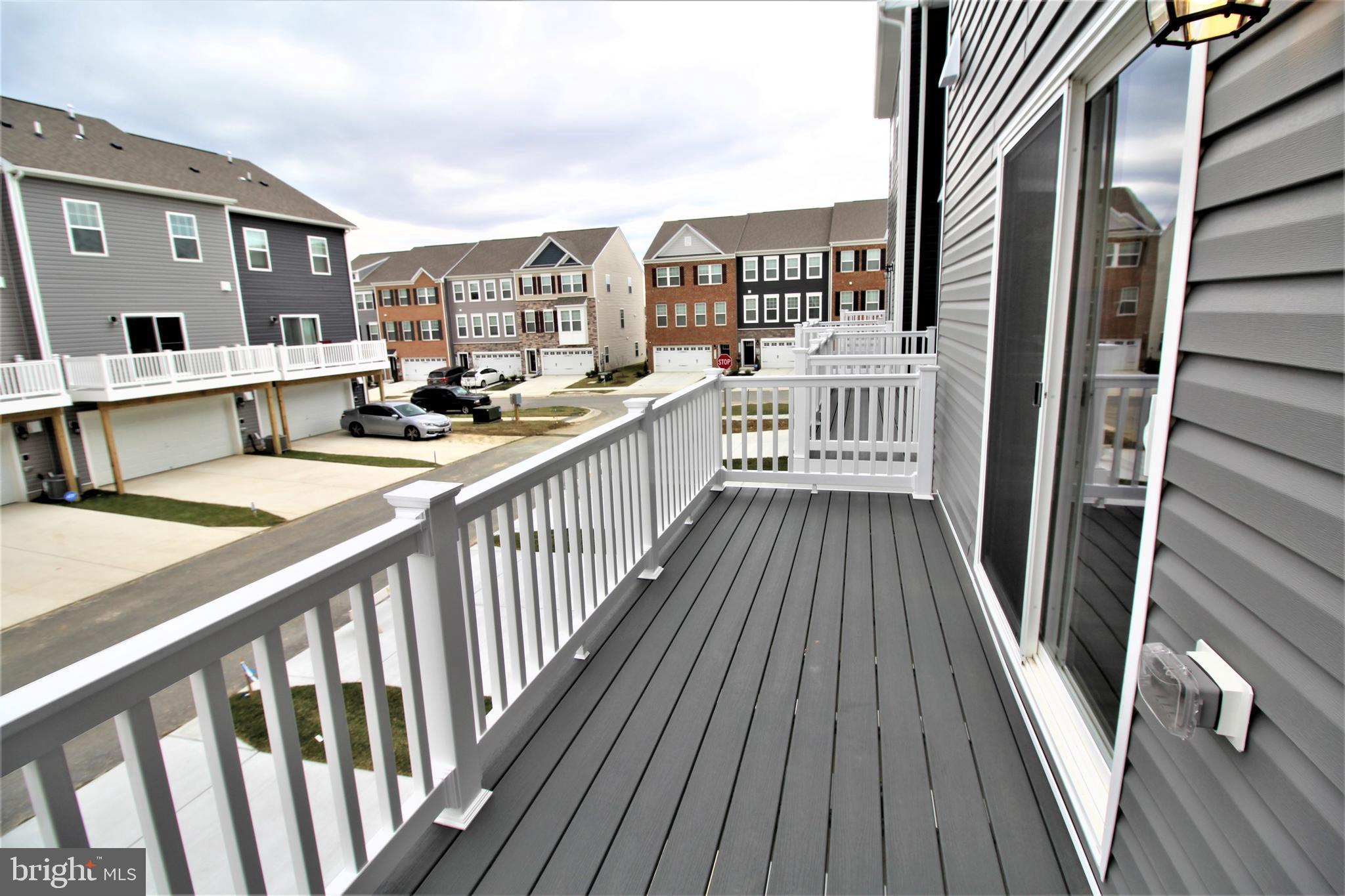 WOODMORE OVERLOOK - Residential Lease