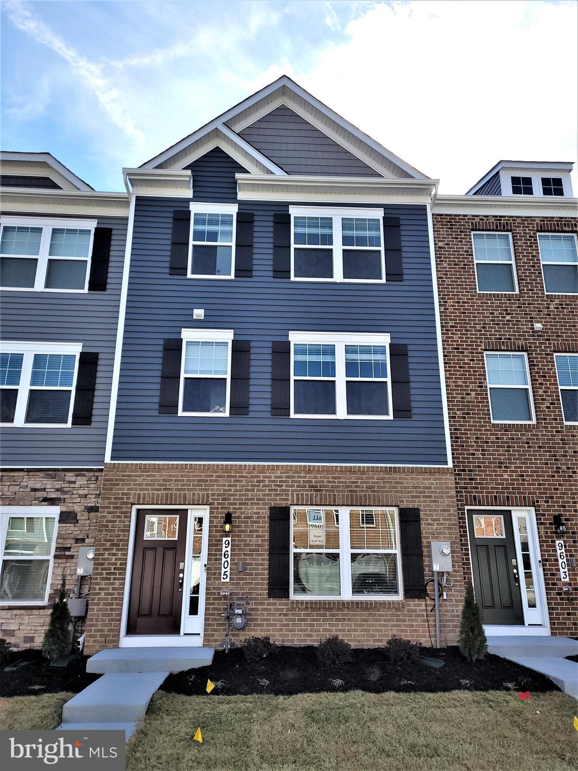 WOODMORE OVERLOOK - Residential Lease