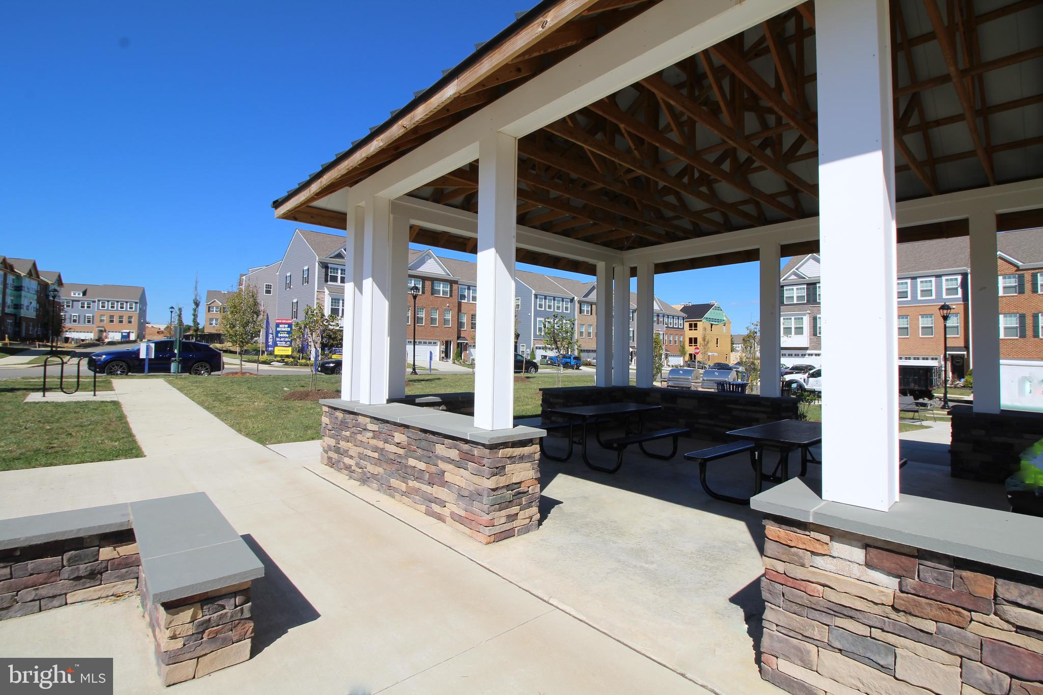 WOODMORE OVERLOOK - Residential Lease