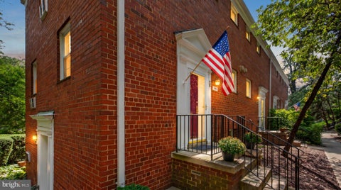 Photo of 1615 Preston Road #944-1615, ALEXANDRIA, VA 22302 (MLS # VAAX2066436)