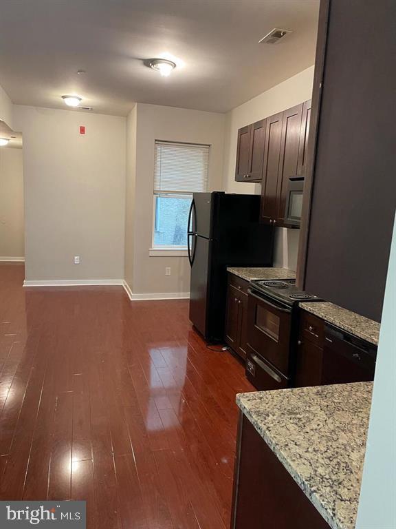 TEMPLE UNIVERSITY - Residential Lease