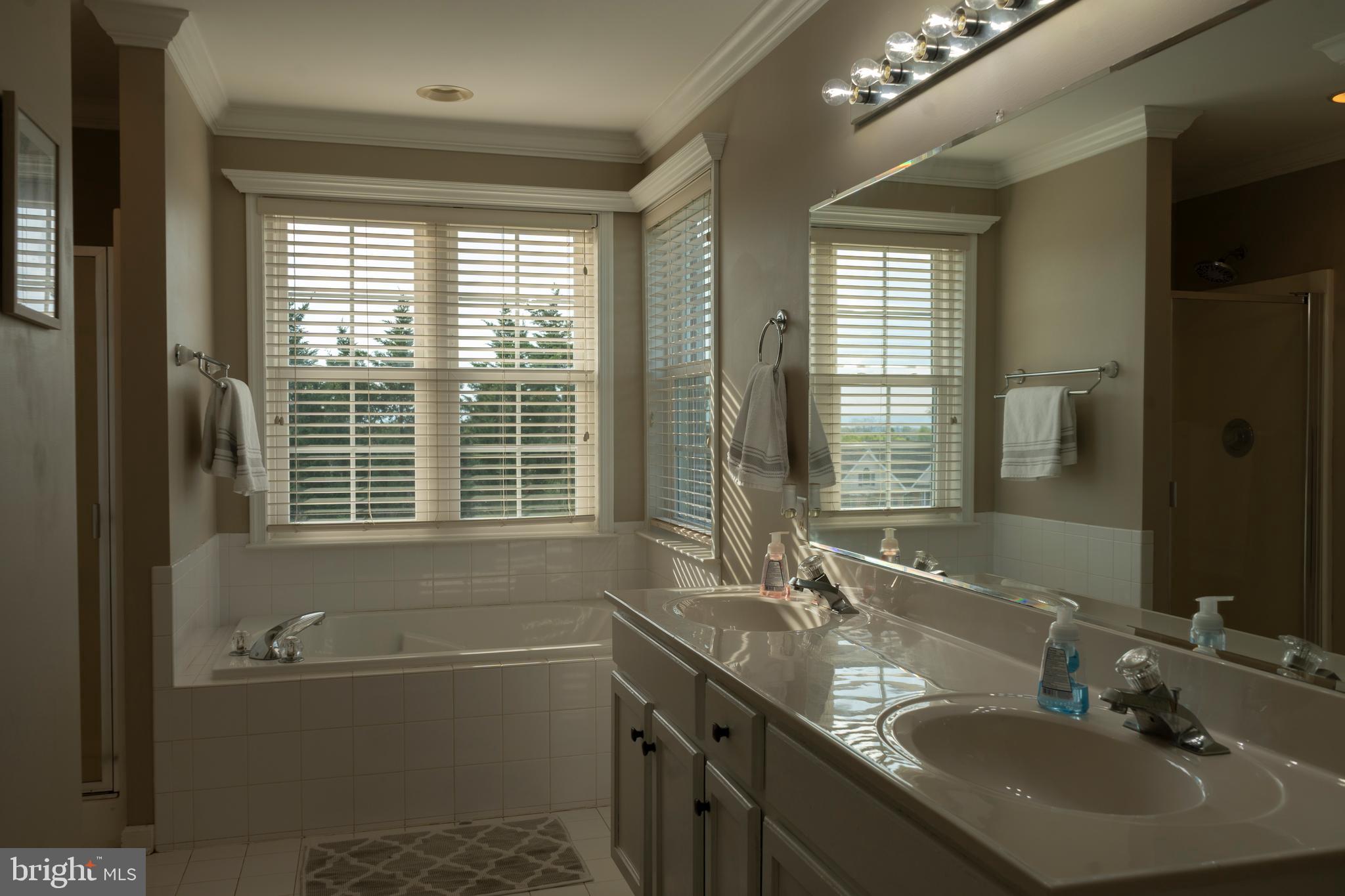 HERITAGE ESTATES - Residential