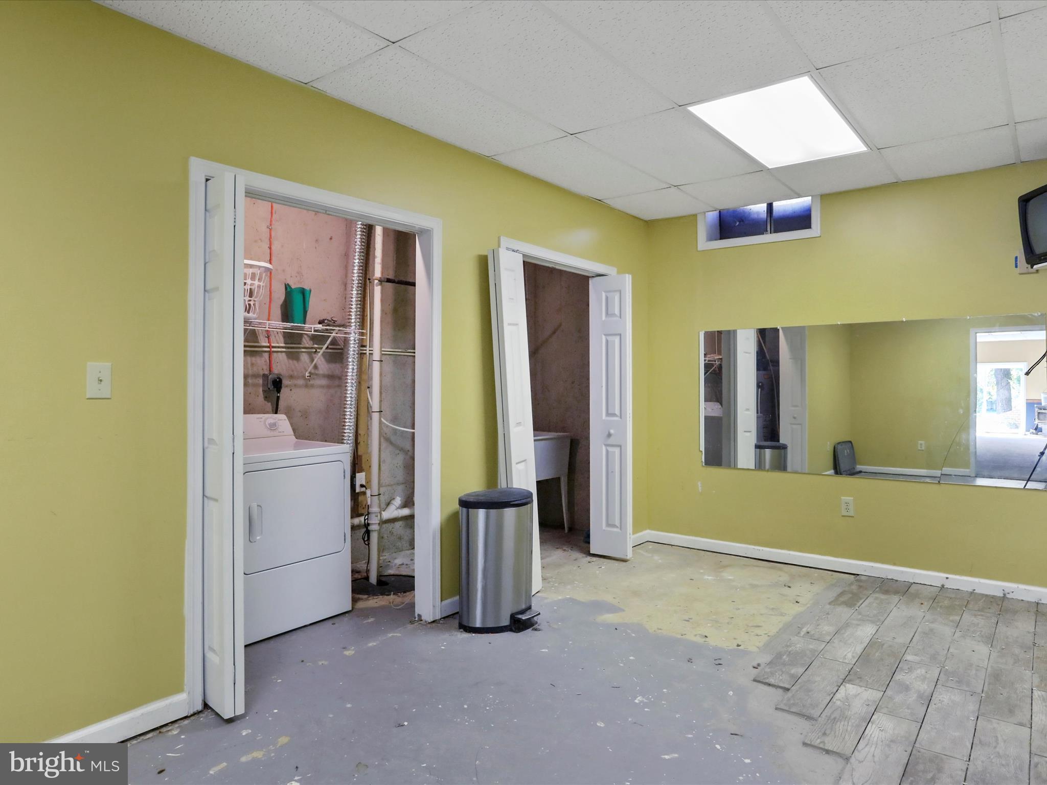 HARLAN RUN - Residential