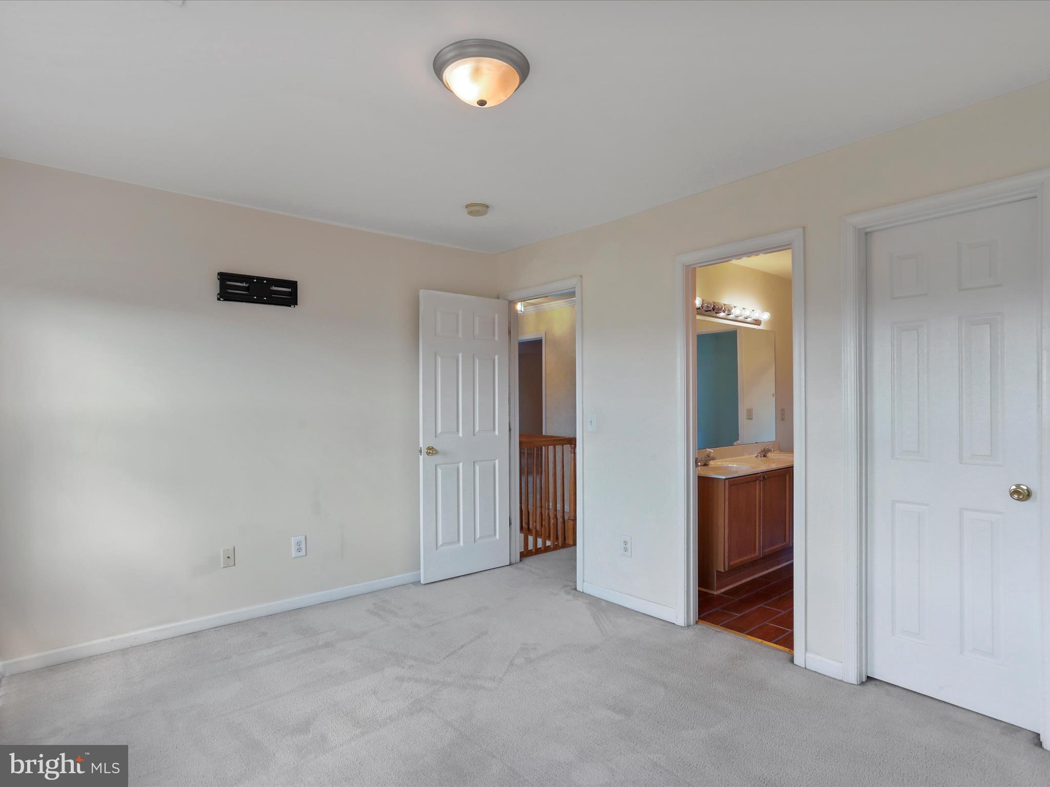 HARLAN RUN - Residential