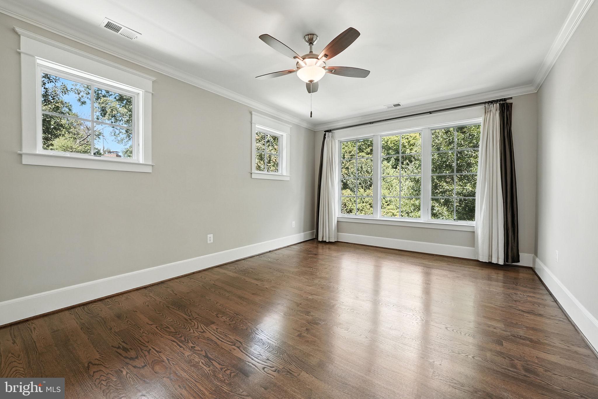 BIRCHWOOD - Residential