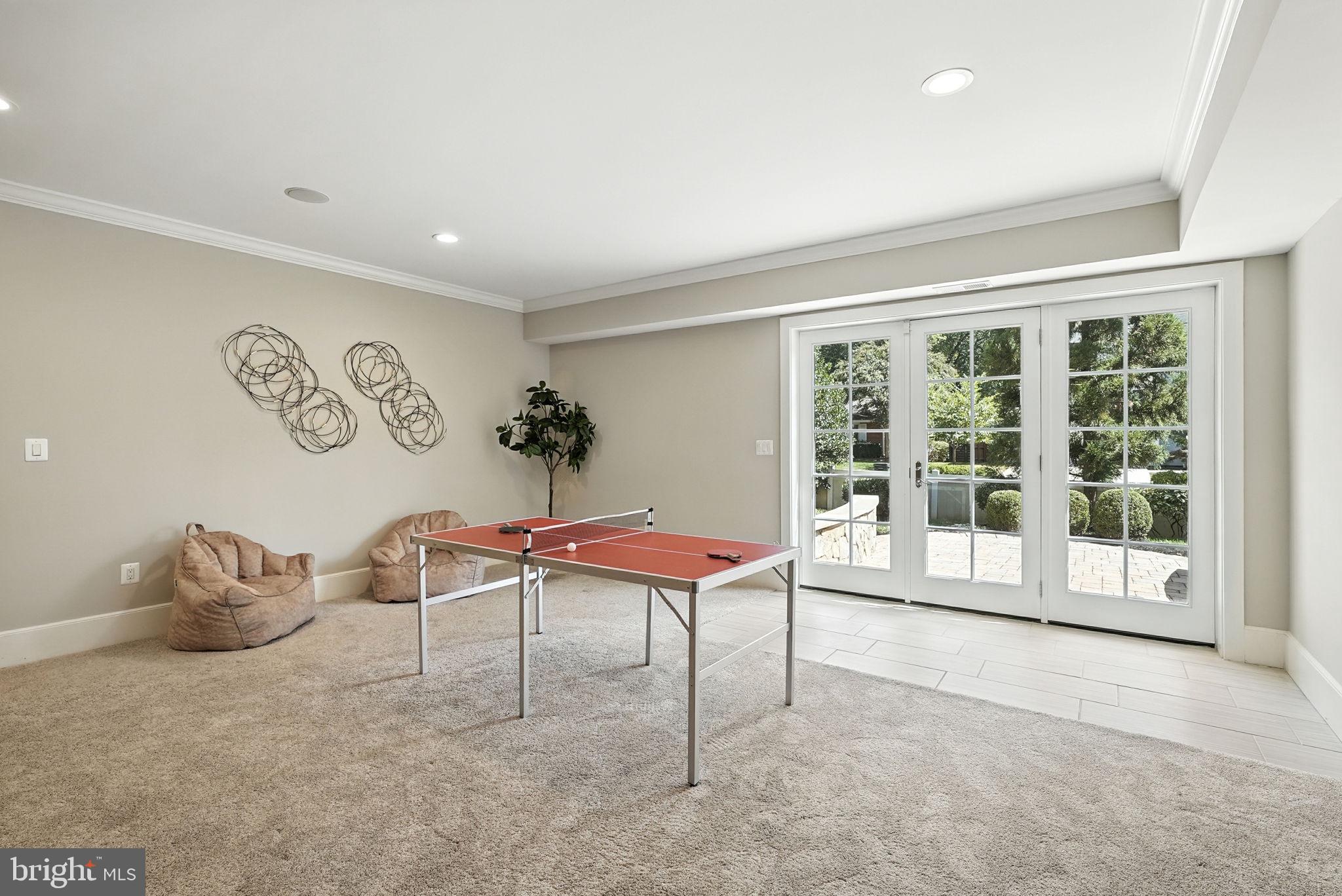 BIRCHWOOD - Residential