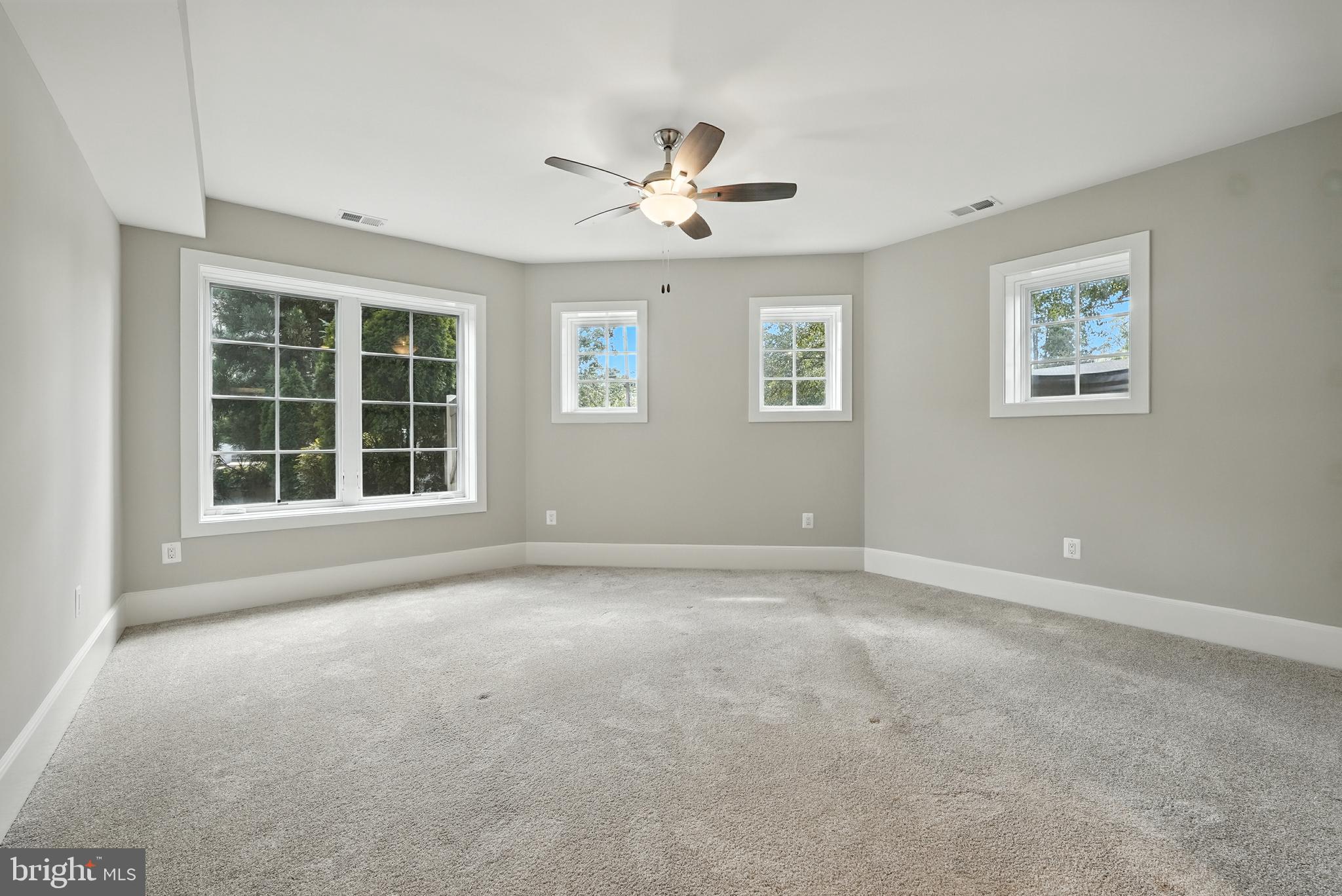 BIRCHWOOD - Residential