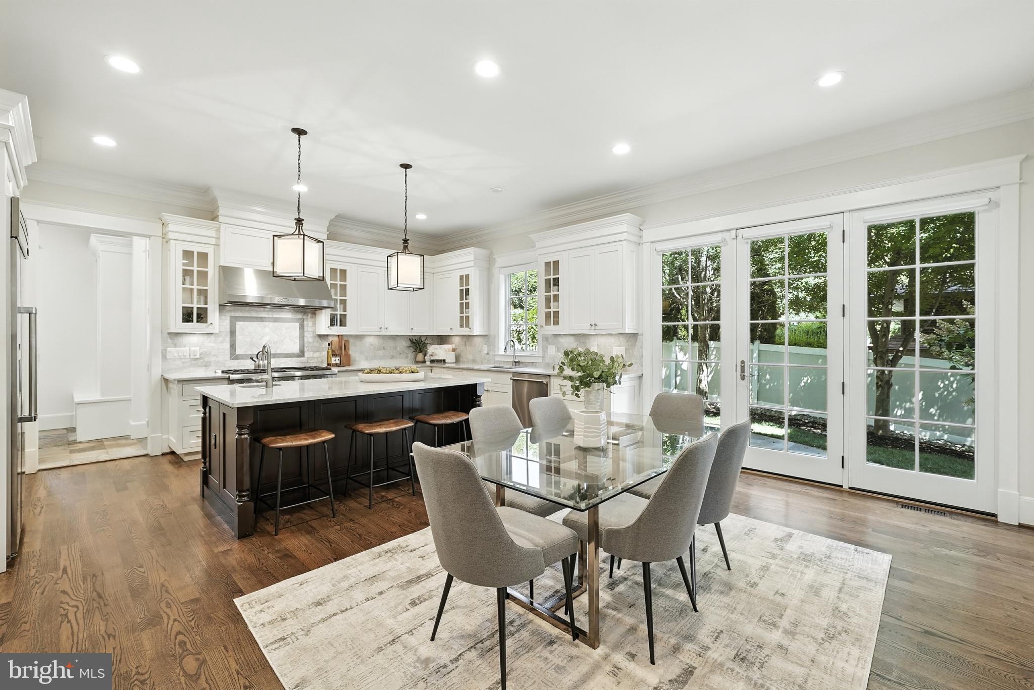 BIRCHWOOD - Residential