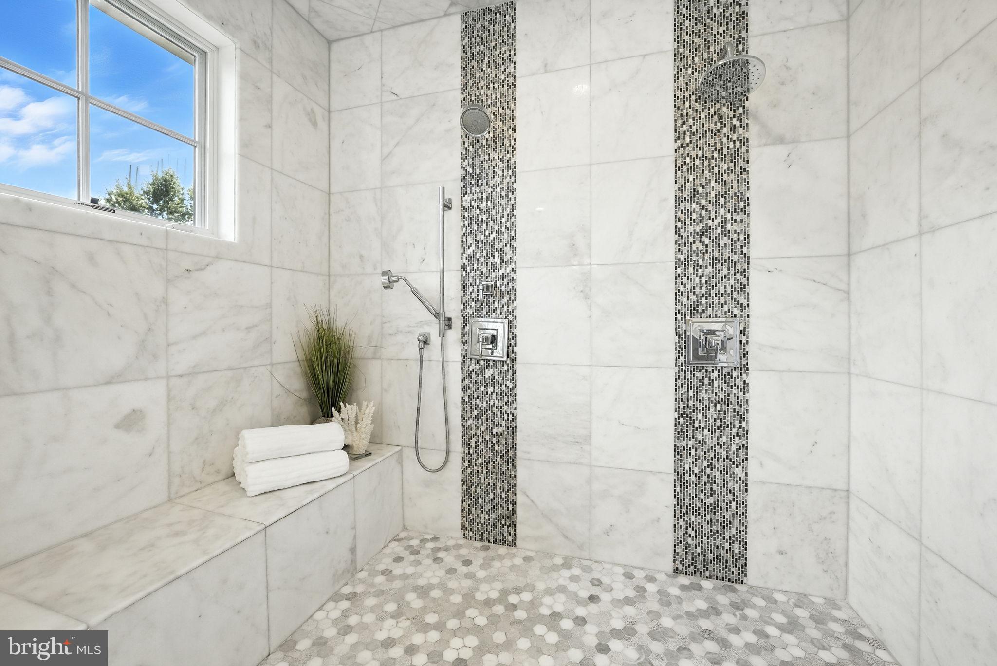 BIRCHWOOD - Residential