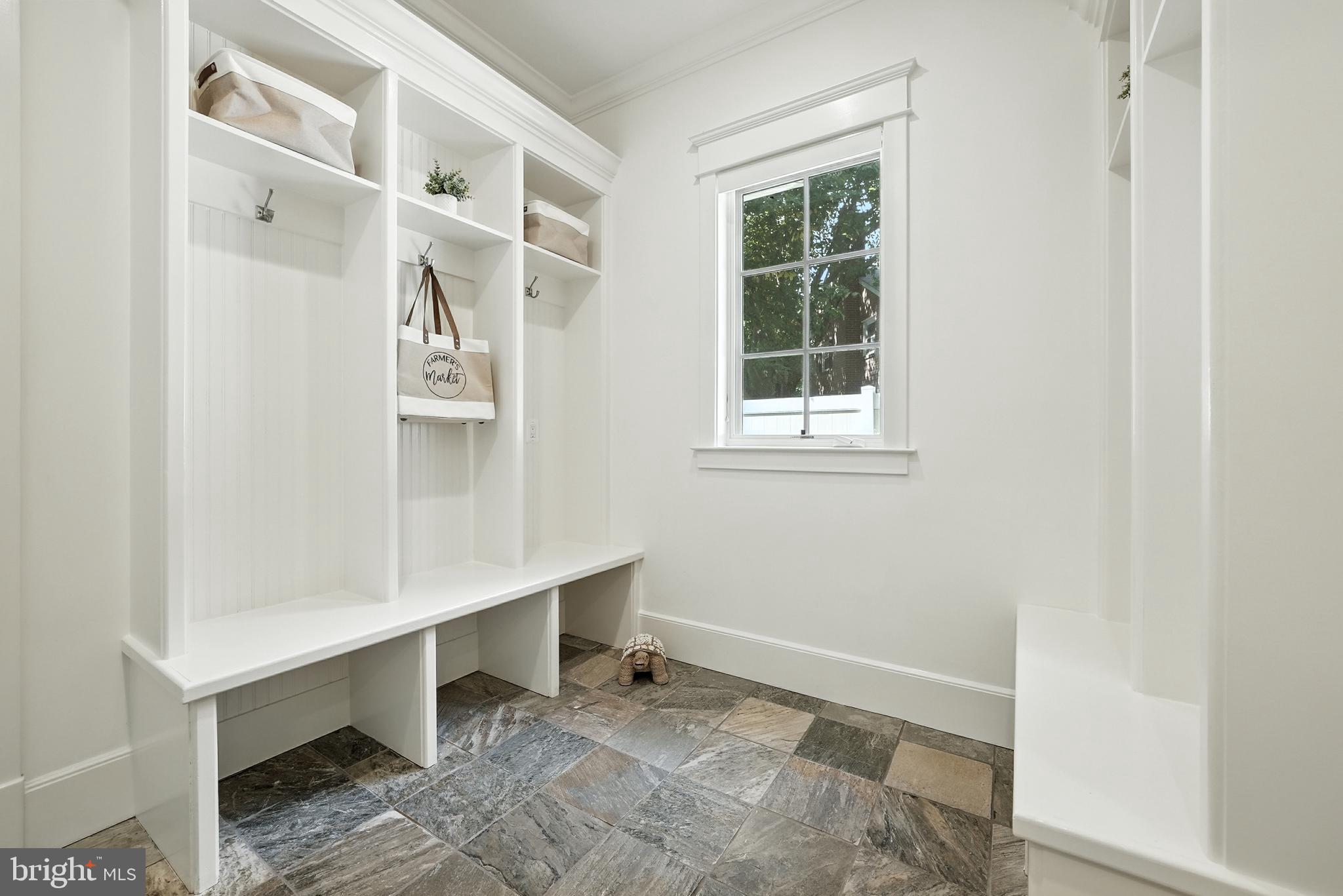 BIRCHWOOD - Residential