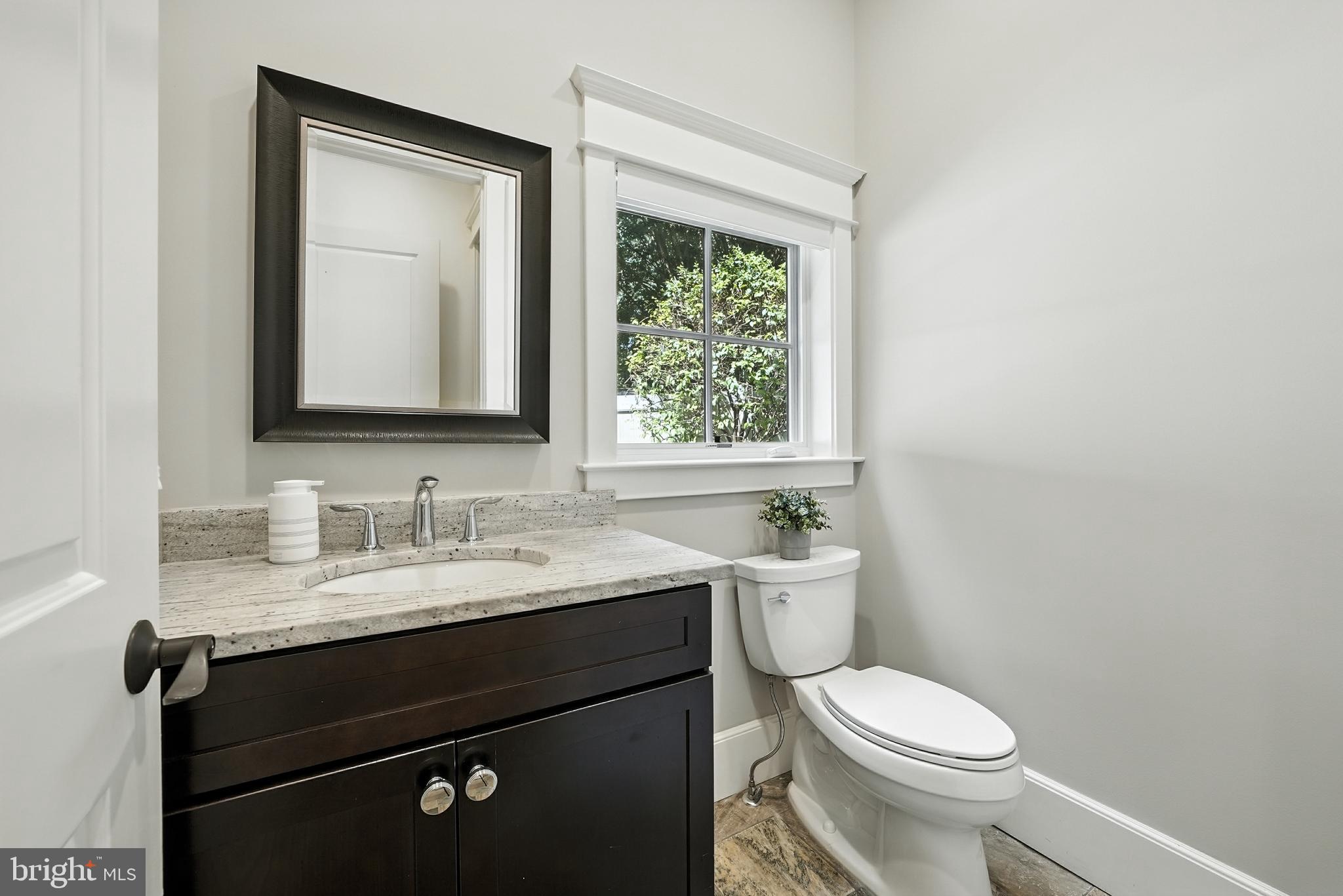 BIRCHWOOD - Residential